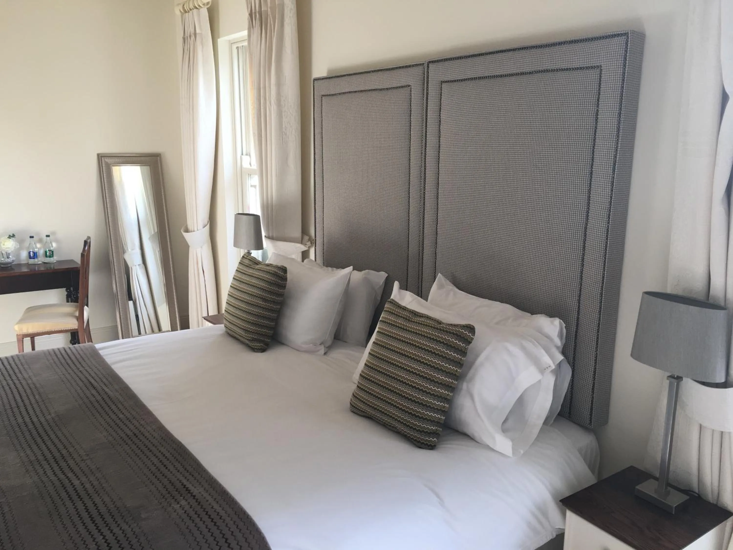 Bed in Horse & Hound