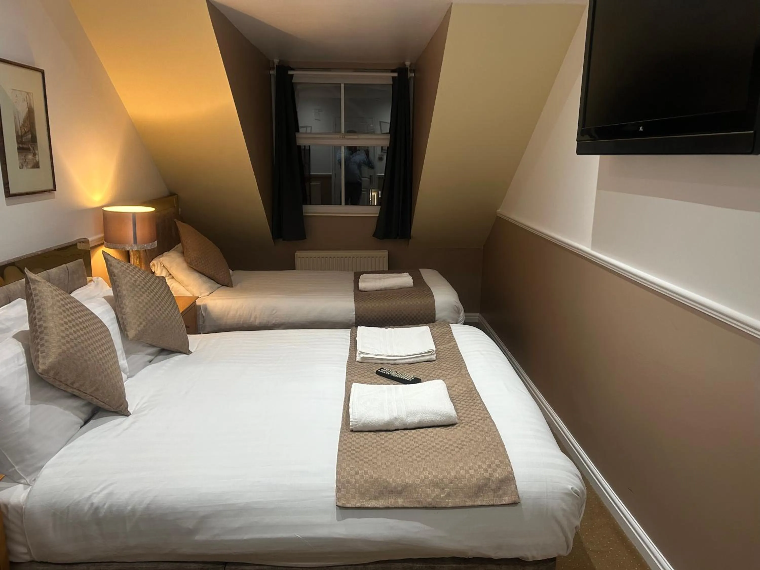 Arden Guest House B&B - NEC Birmingham - Birmingham Airport