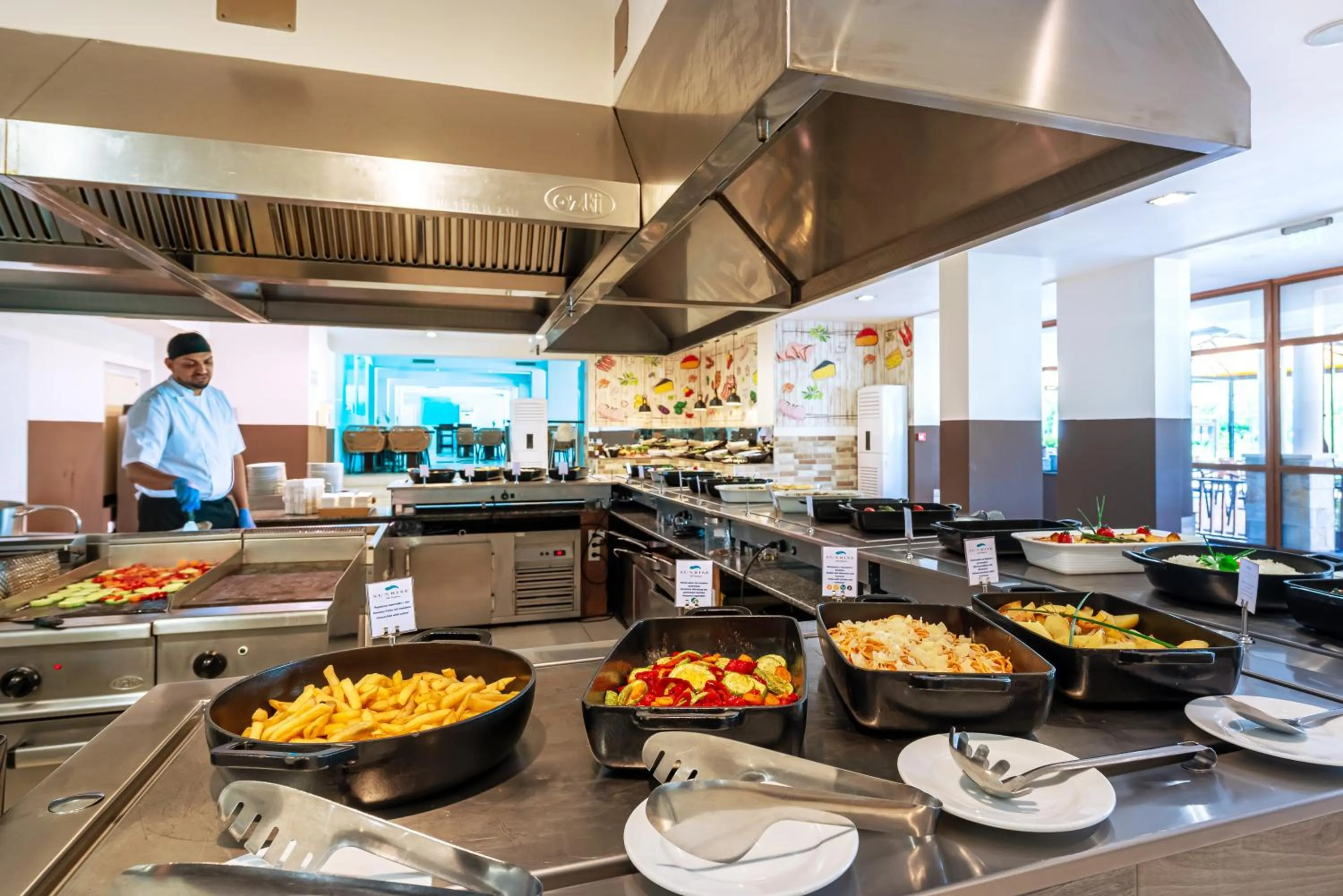 Restaurant/places to eat in Sunrise All Suites Resort- All Inclusive