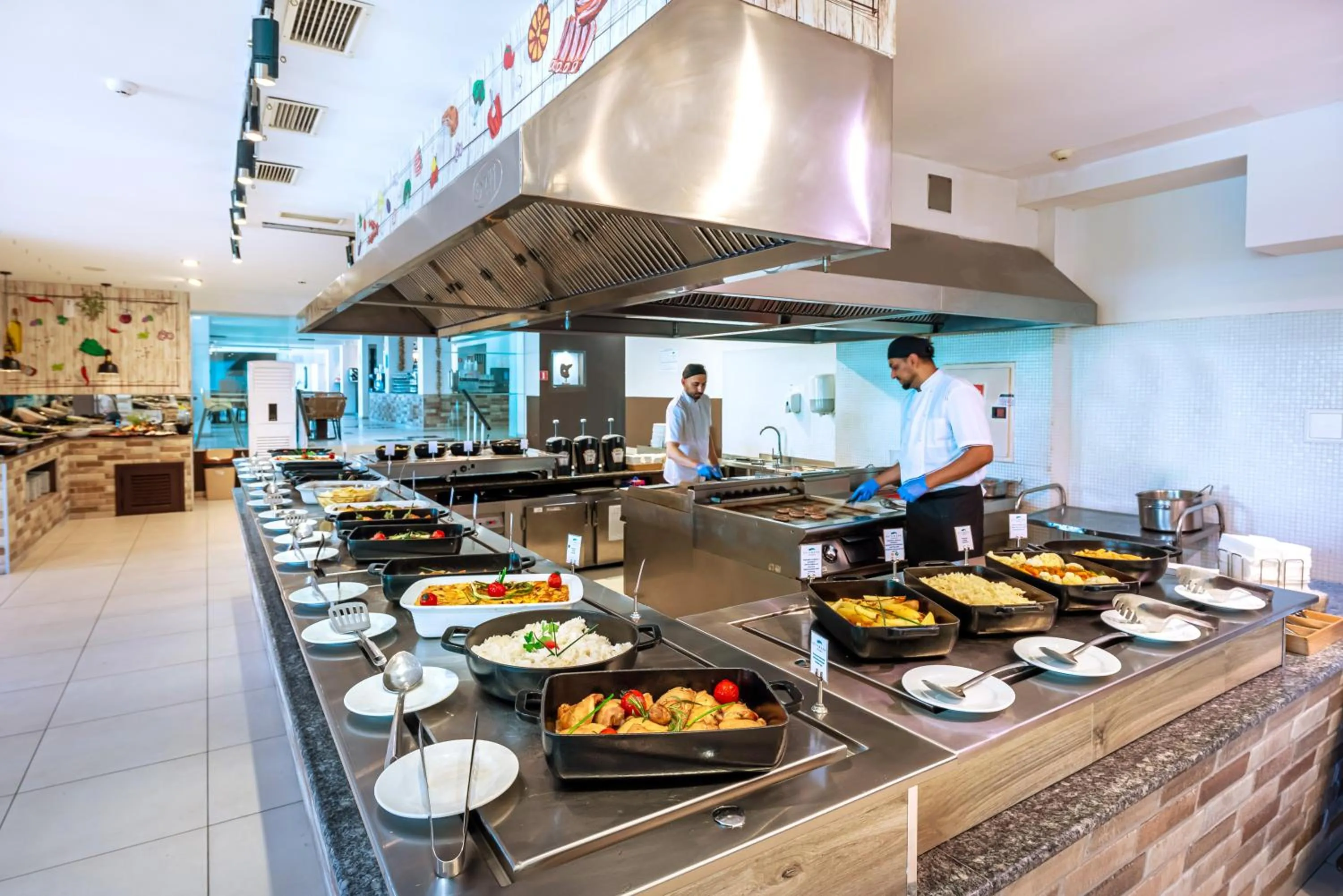 Restaurant/places to eat in Sunrise All Suites Resort- All Inclusive