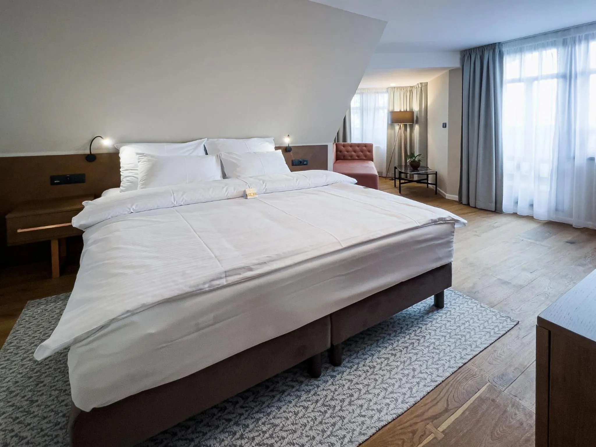 Bed in APLEND Villa Dr Szontagh Est 1876