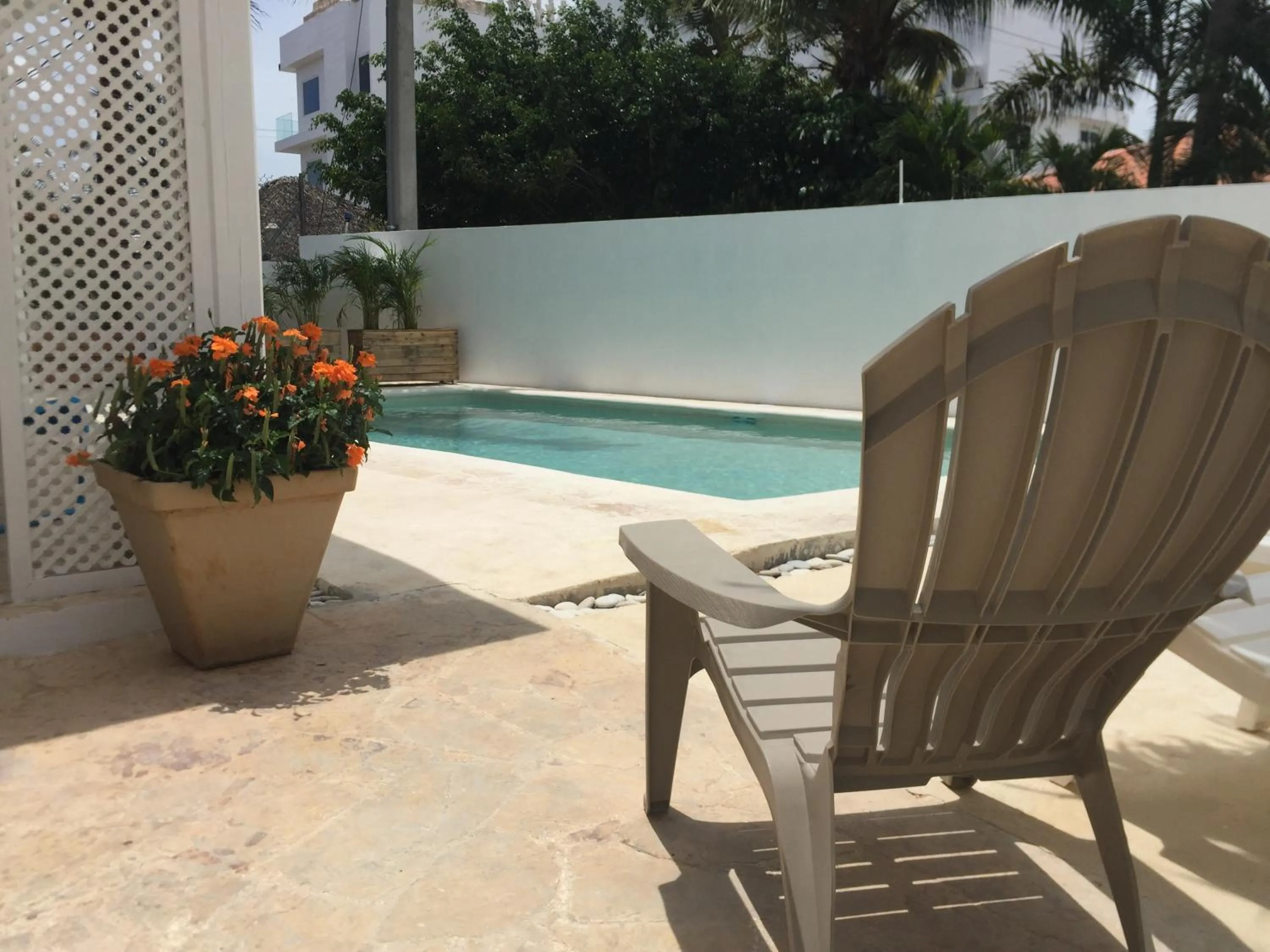 Swimming pool in B&B Villa Luna