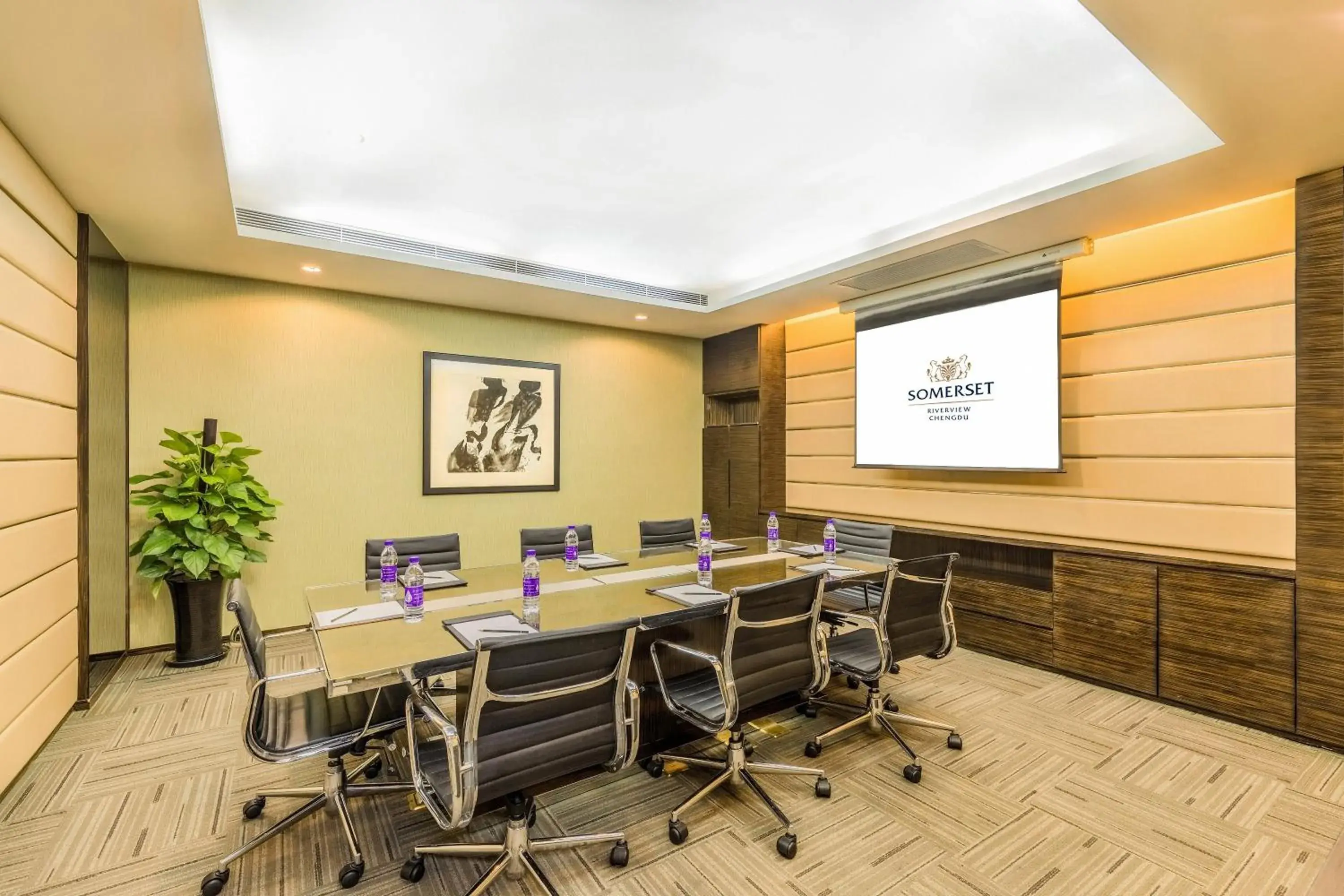 Meeting/conference room in Somerset Riverview Chengdu-Near Tianfu Square Meeting/conference room in Somerset Riverview Chengdu-Near Tianfu Square