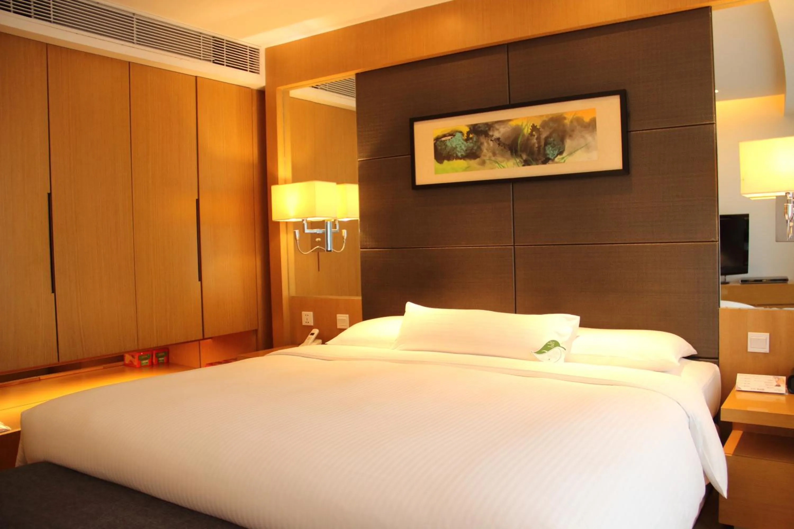 bunk bed, Bed in Somerset Riverview Chengdu-Near Tianfu Square