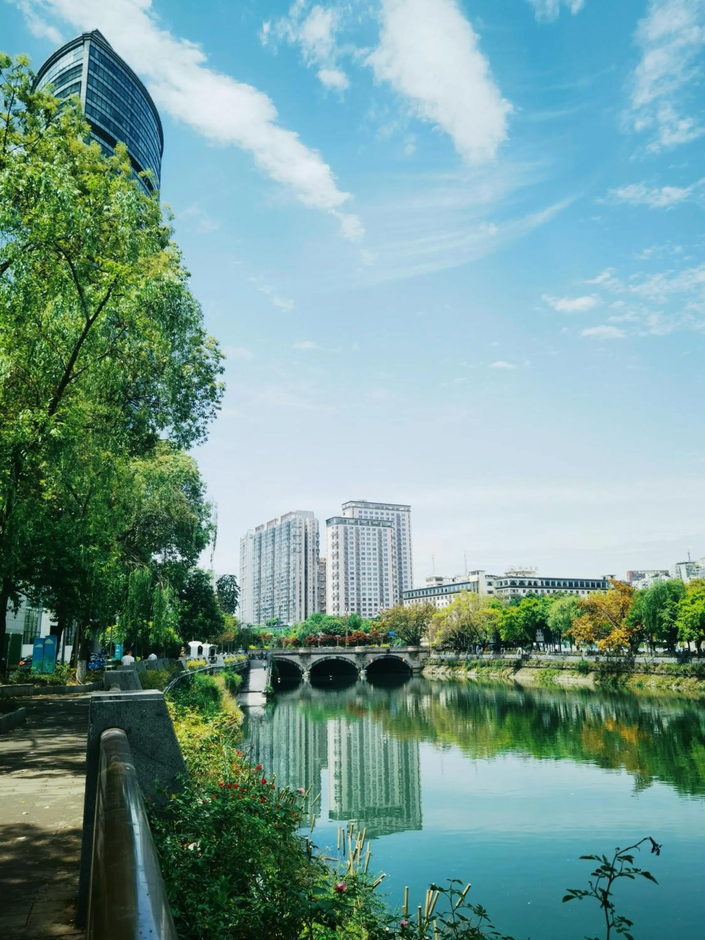 River view in Somerset Riverview Chengdu-Near Tianfu Square