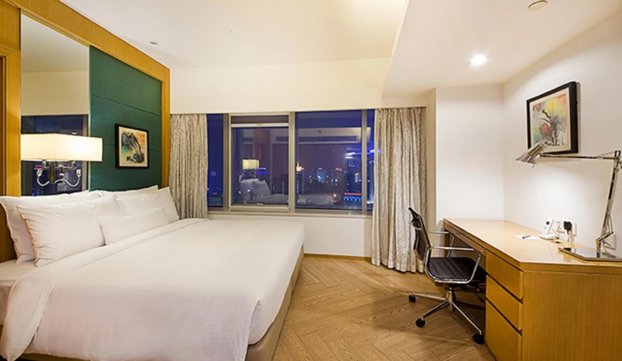 Bedroom, Bed in Somerset Riverview Chengdu-Near Tianfu Square