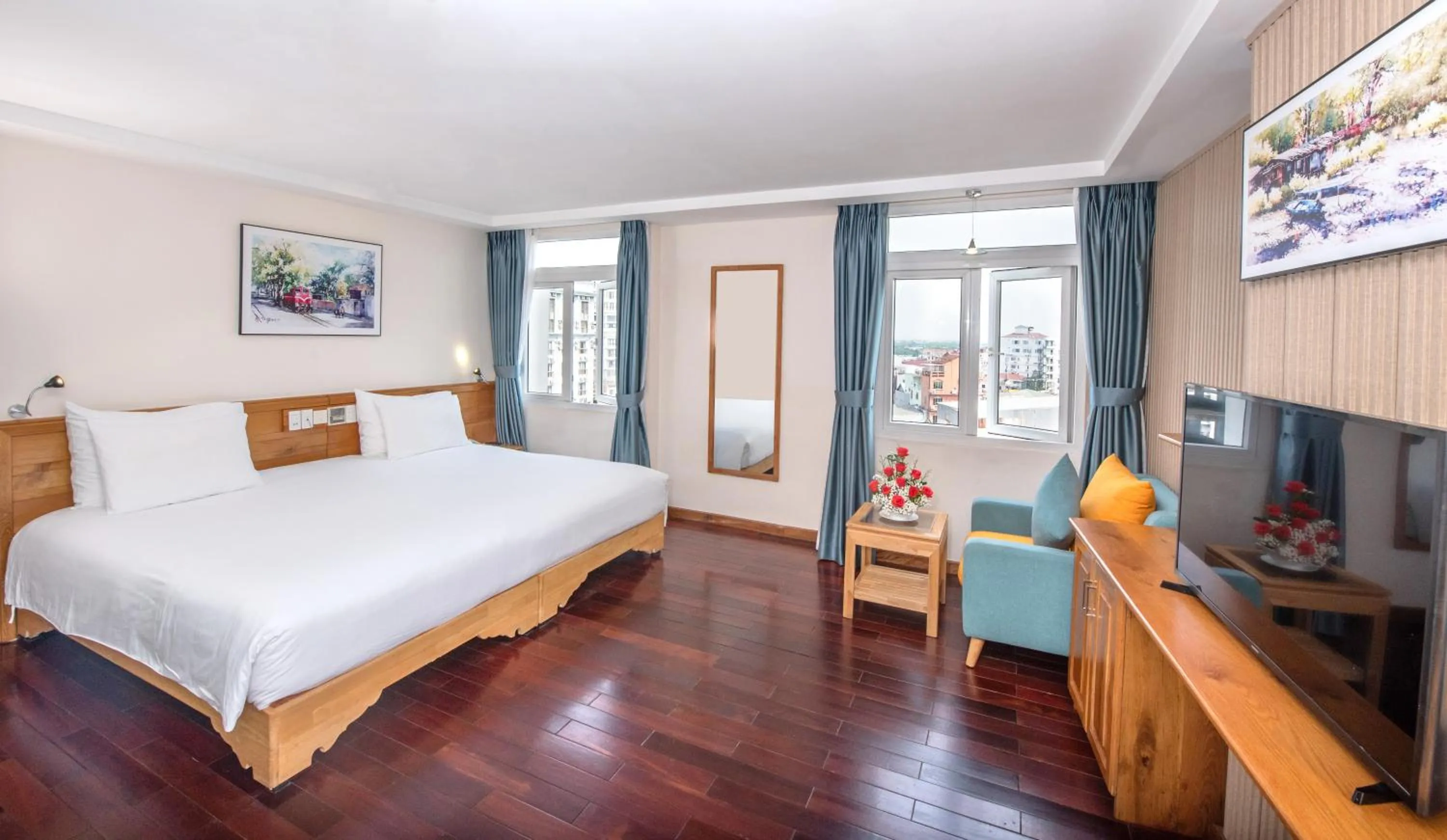 Bedroom, Bed in Romance Hotel