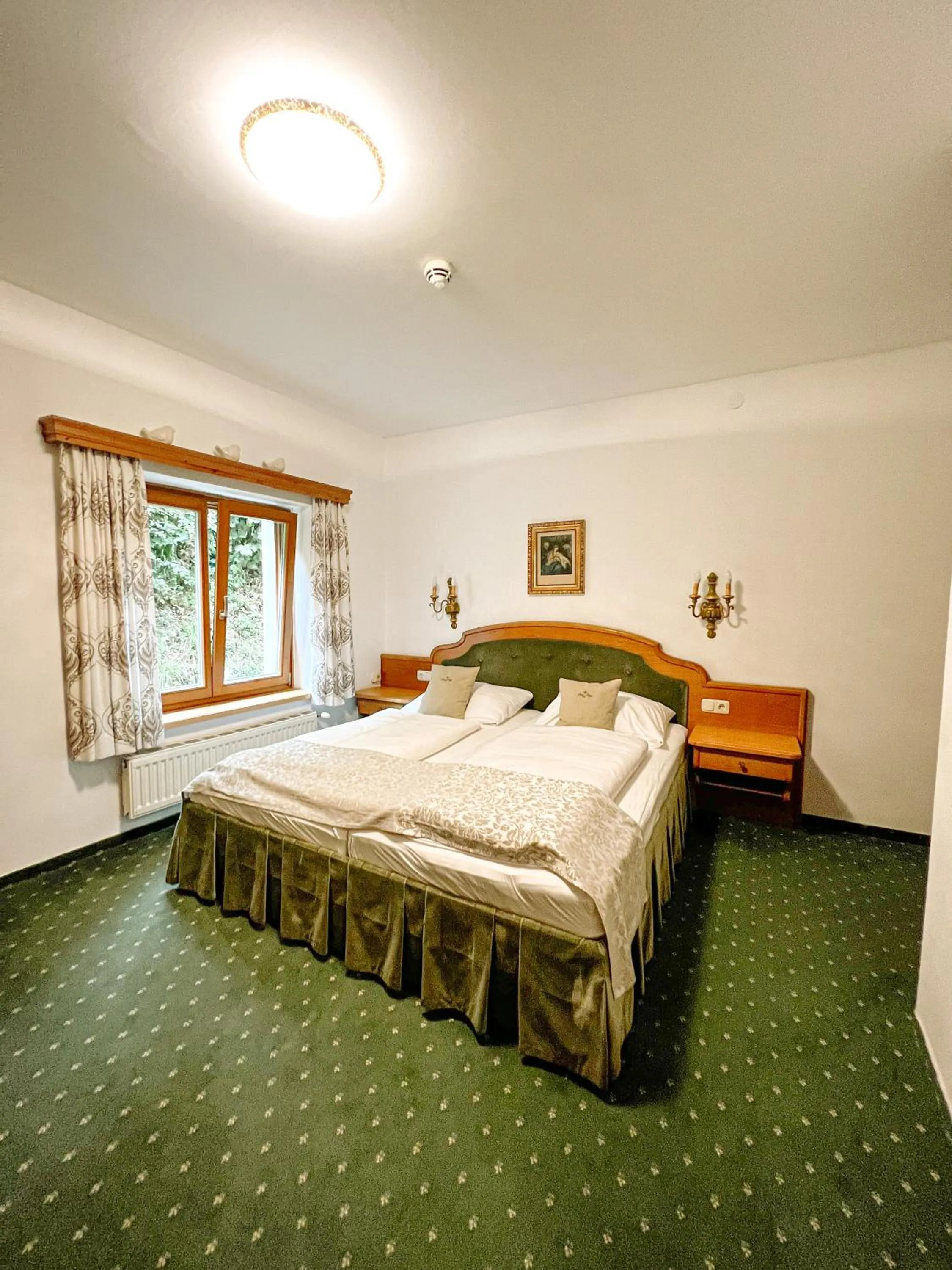 Bed in Hotel Pass Lueg