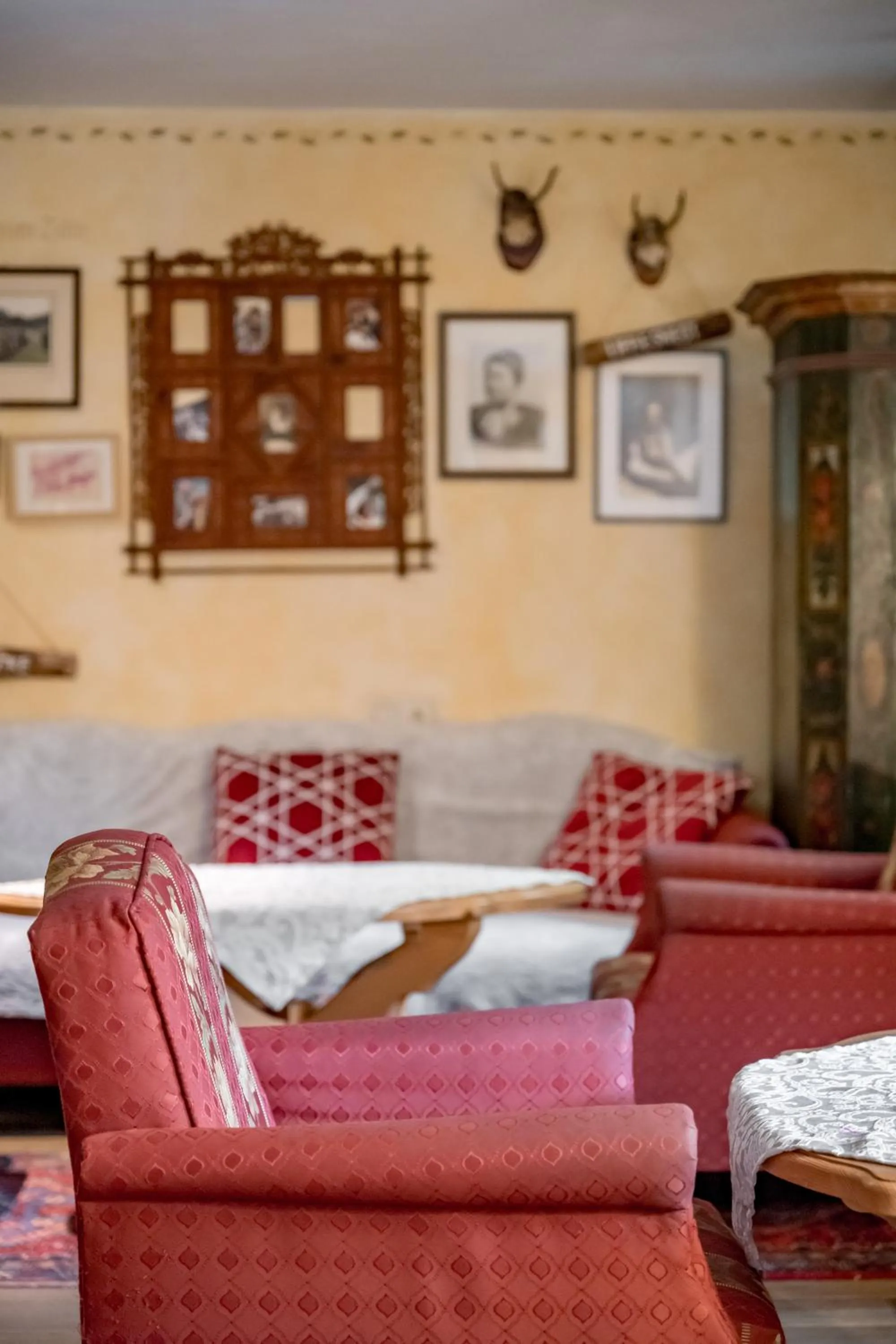 Communal lounge/ TV room in Der Grubacher