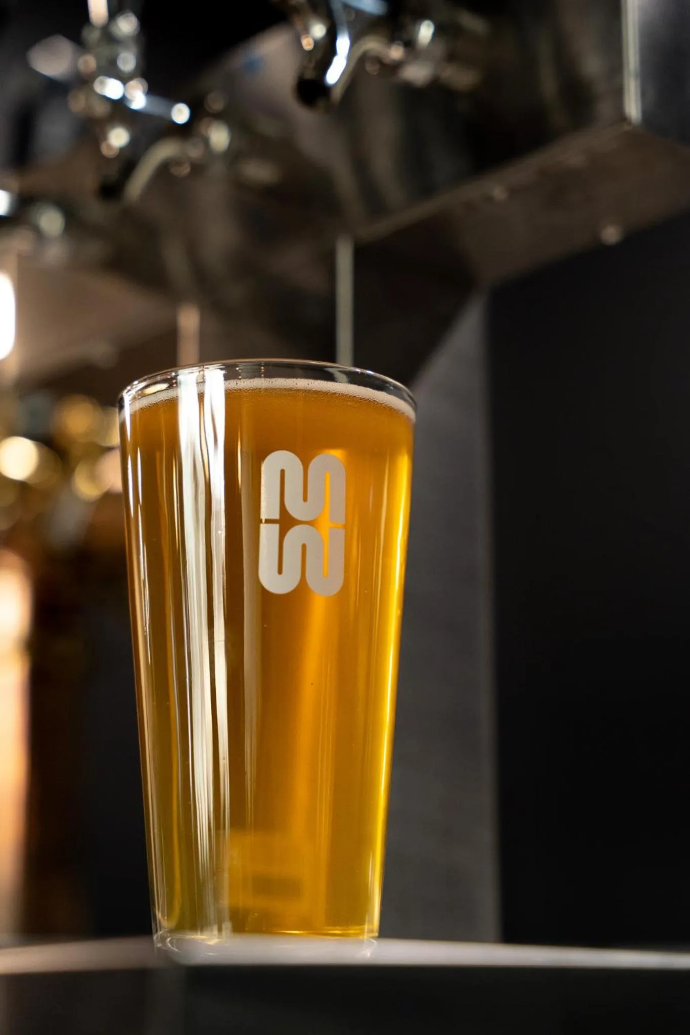 Restaurant/places to eat in Hôtel-Motel 1212