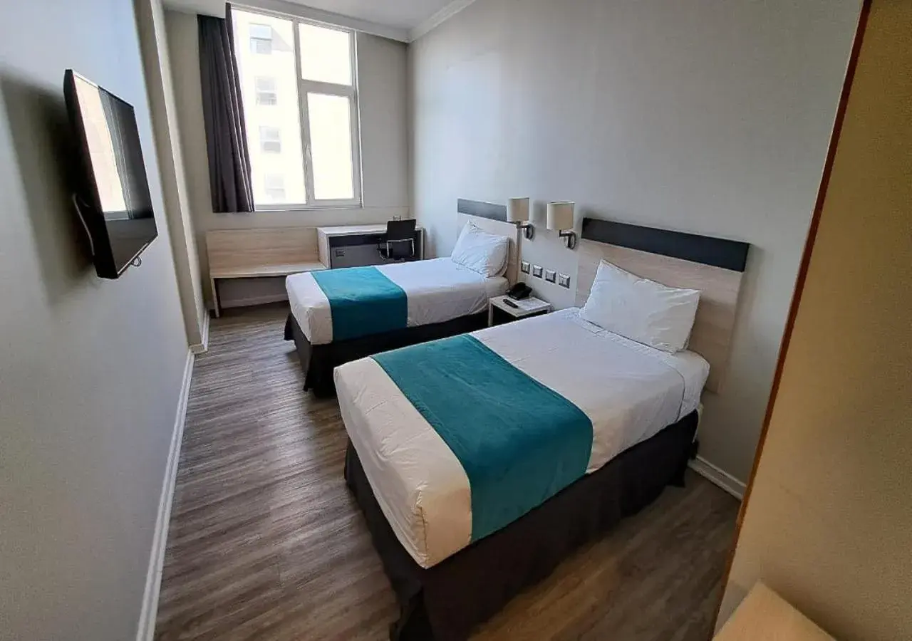 Twin Room - single occupancy in Hotel Diego de Almagro Calama Express Twin Room - single occupancy in Hotel Diego de Almagro Calama Express