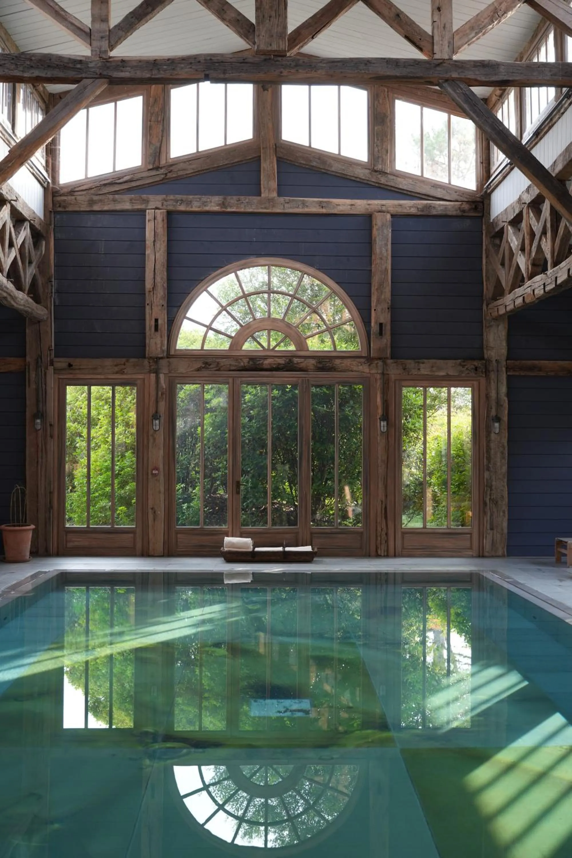 Swimming pool in Les Sources de Caudalie