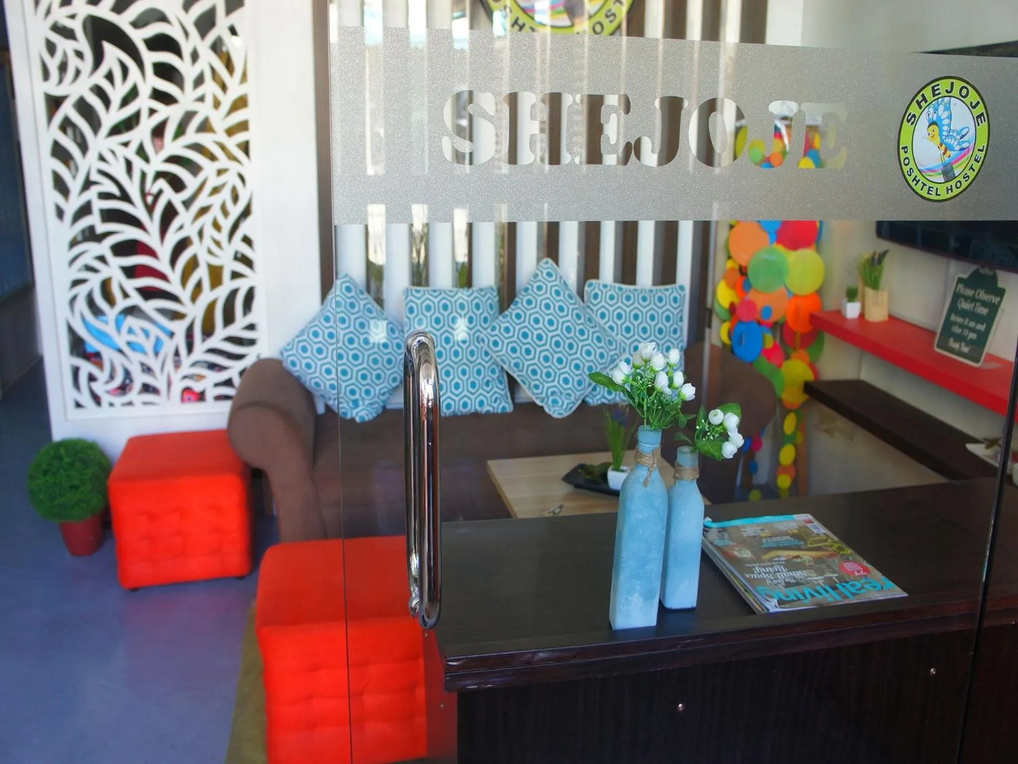 Property building in Shejoje Poshtel Hostel