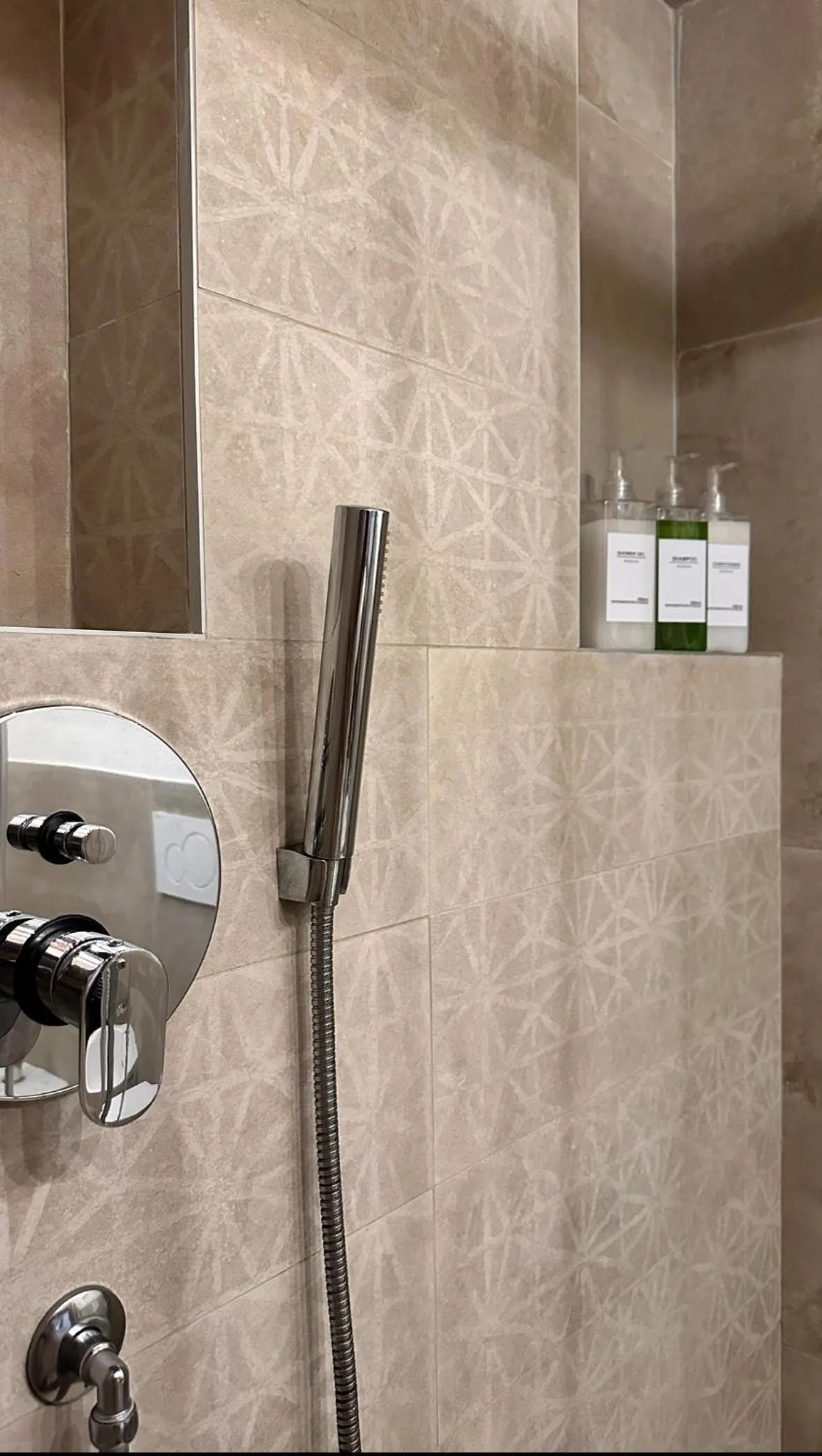 Bathroom in Antica Torre del Borgo