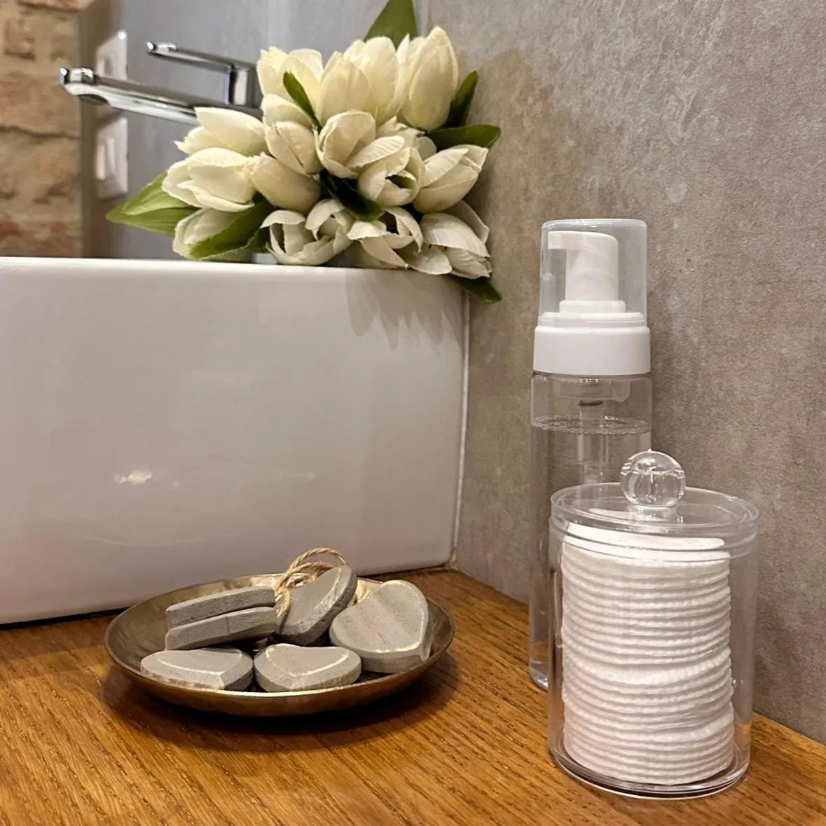 Bathroom in Antica Torre del Borgo