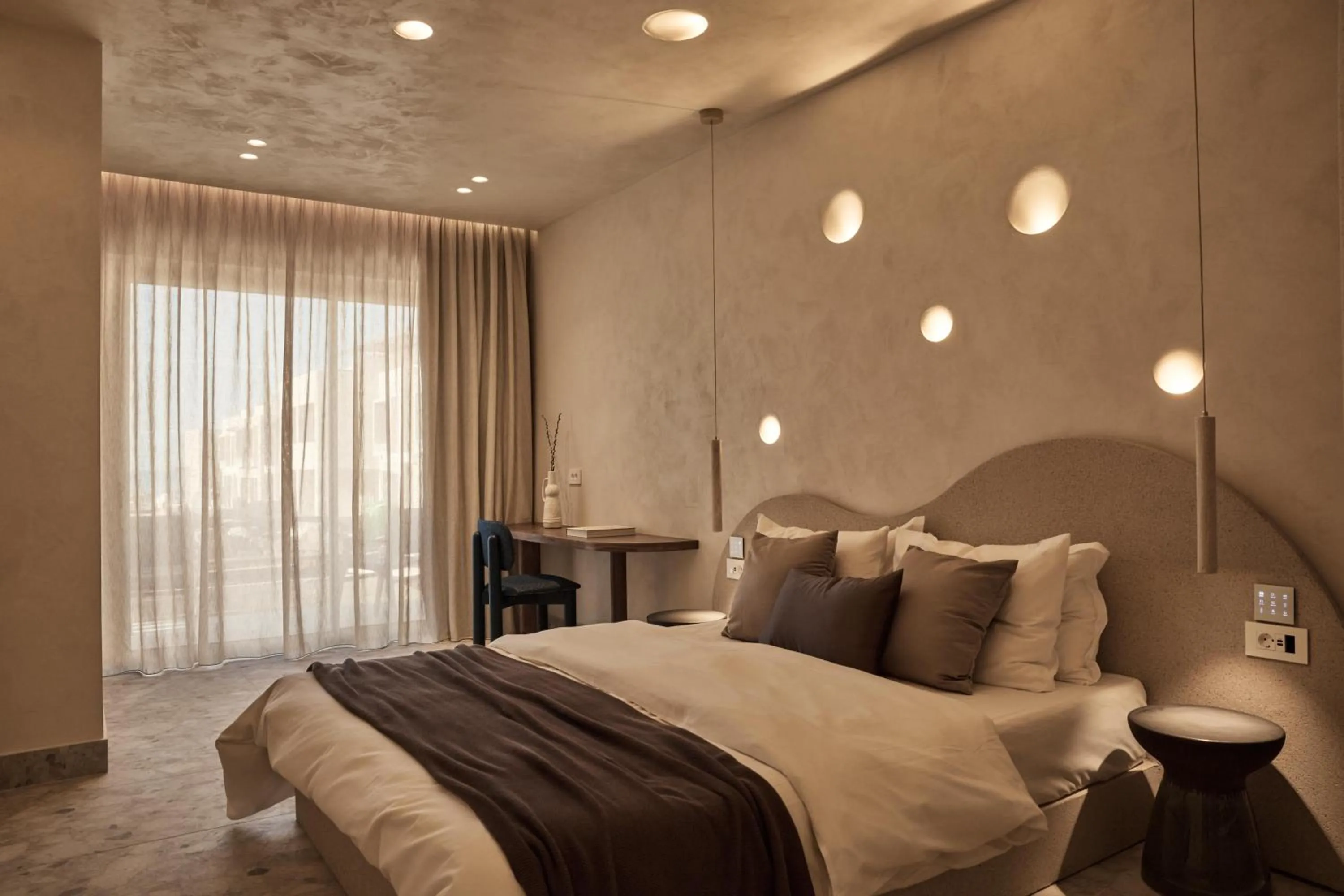 Photo of the whole room, Bed in Uzenie All Suites Boutique Resort