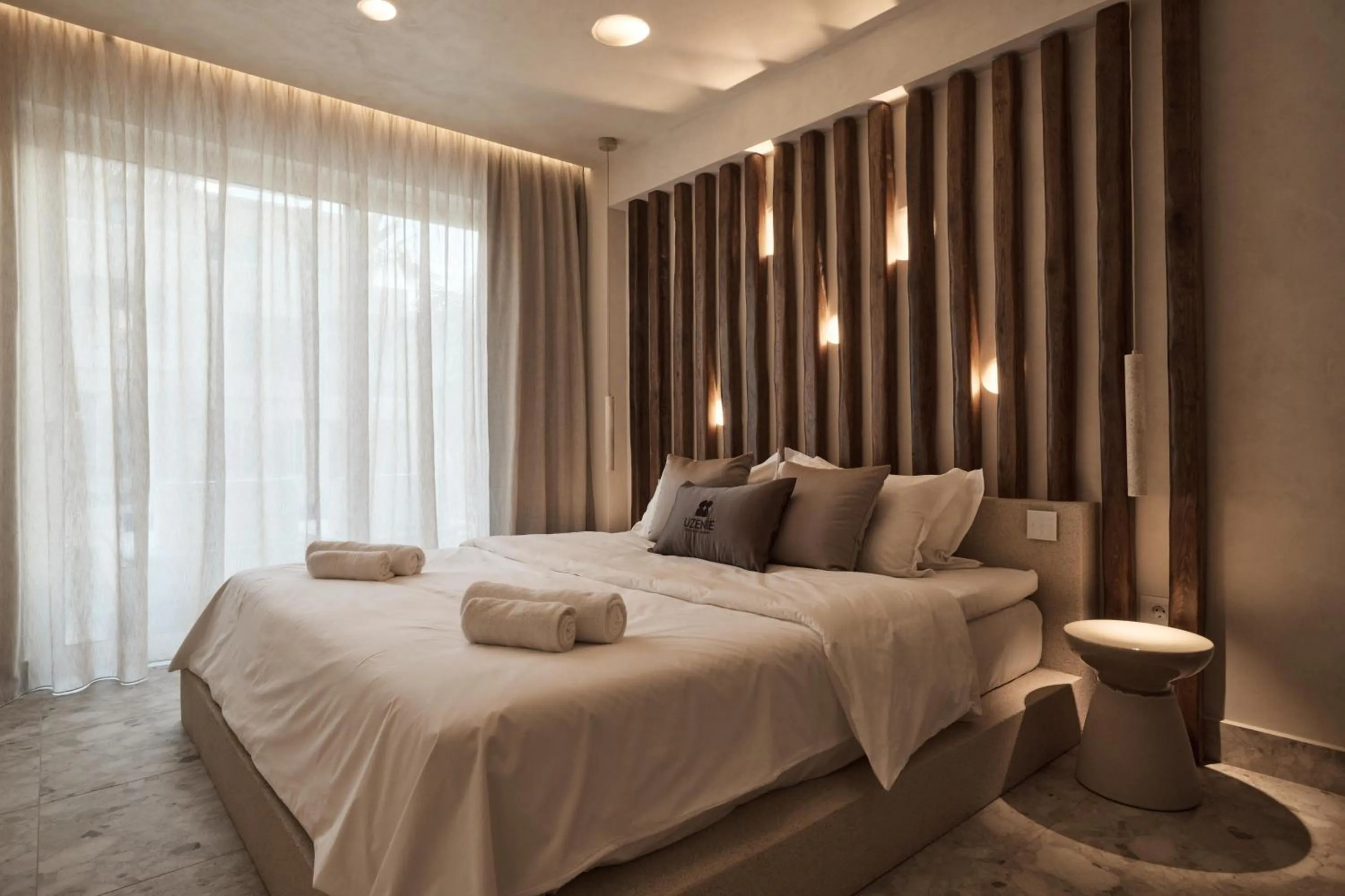 Photo of the whole room, Bed in Uzenie All Suites Boutique Resort