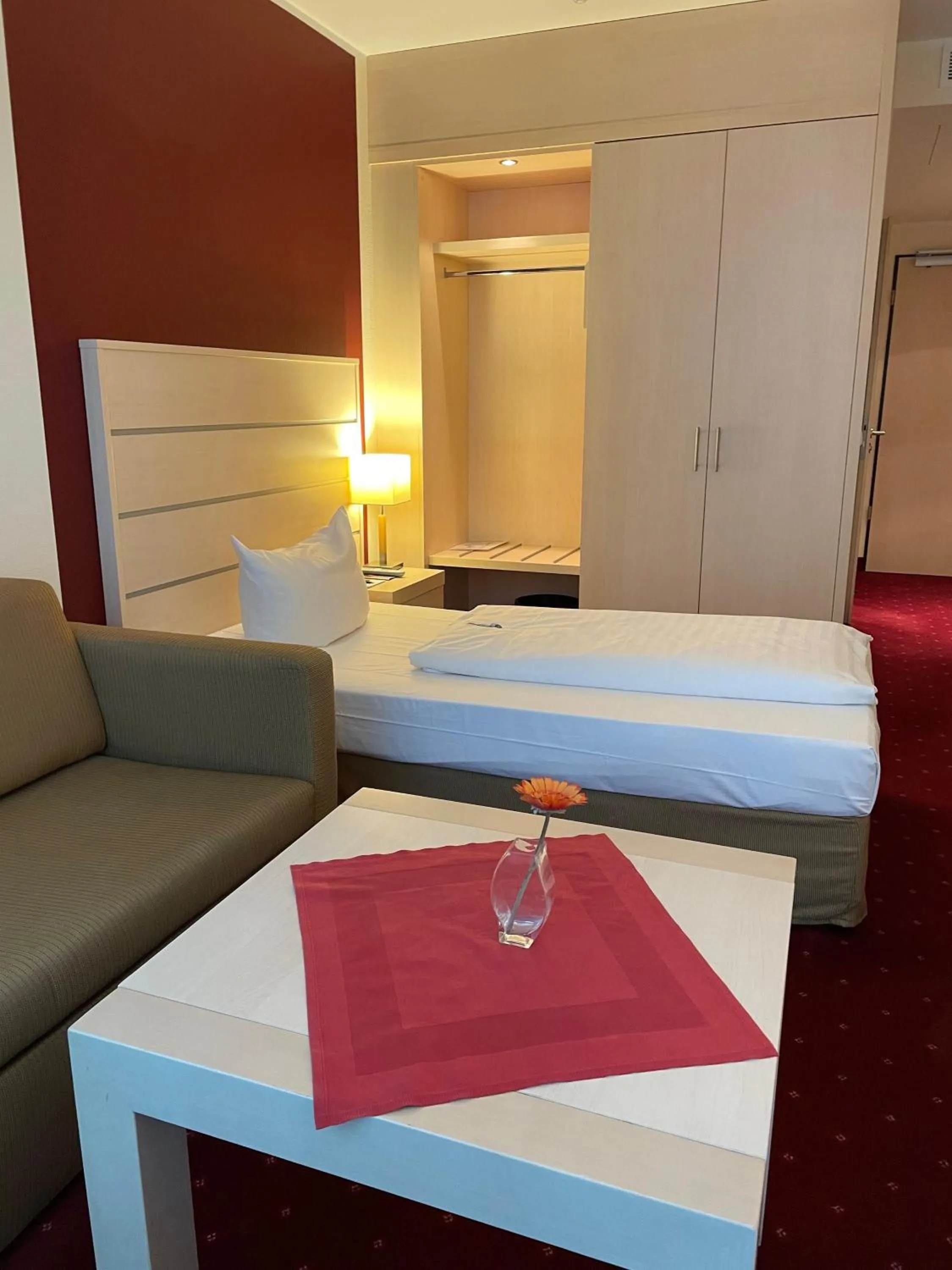 Bed in Aspire AcarA Oldenburg, Trademark Collection by Wyndham