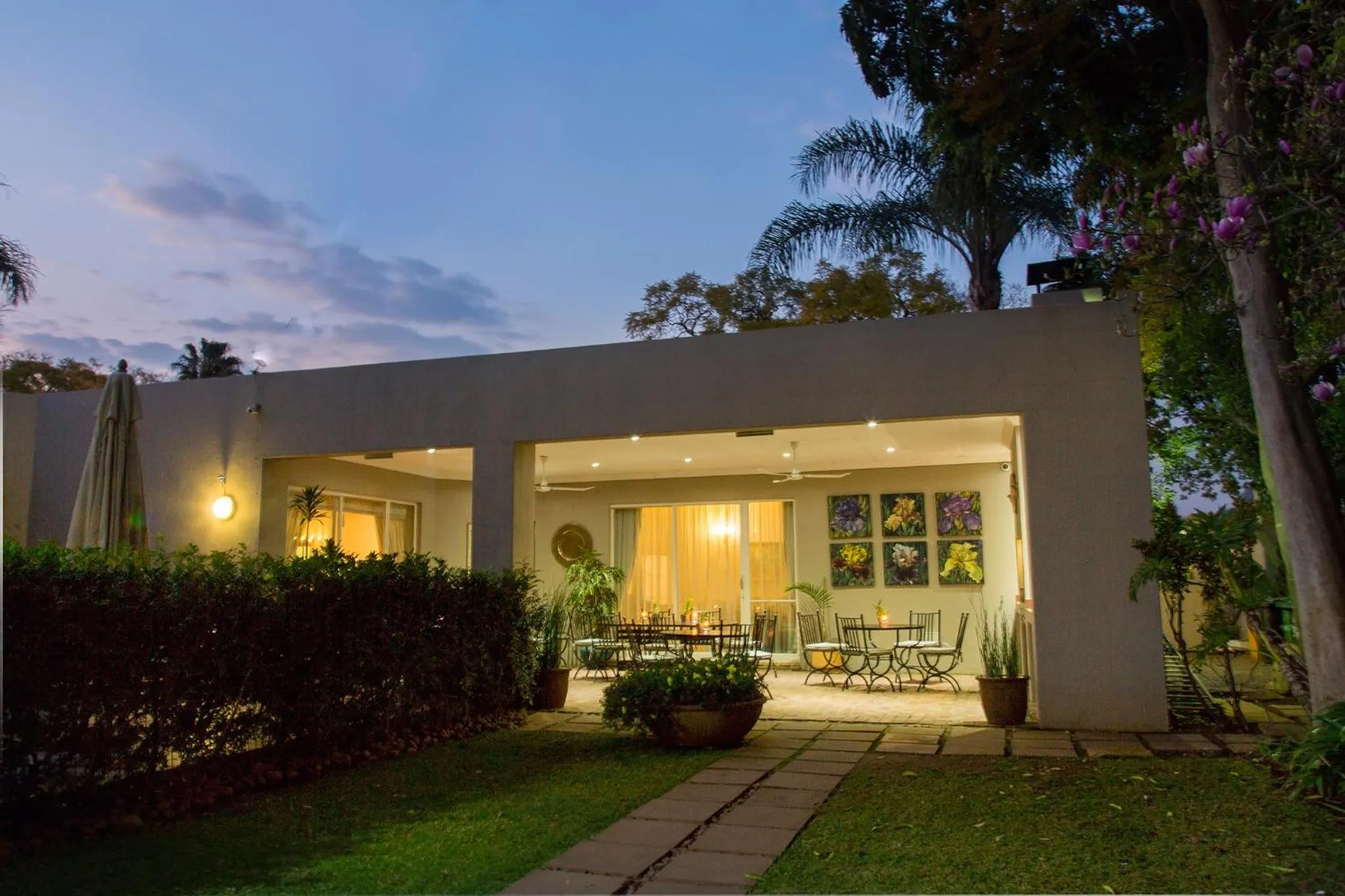 Property building in Murray Street 137 Guesthouse