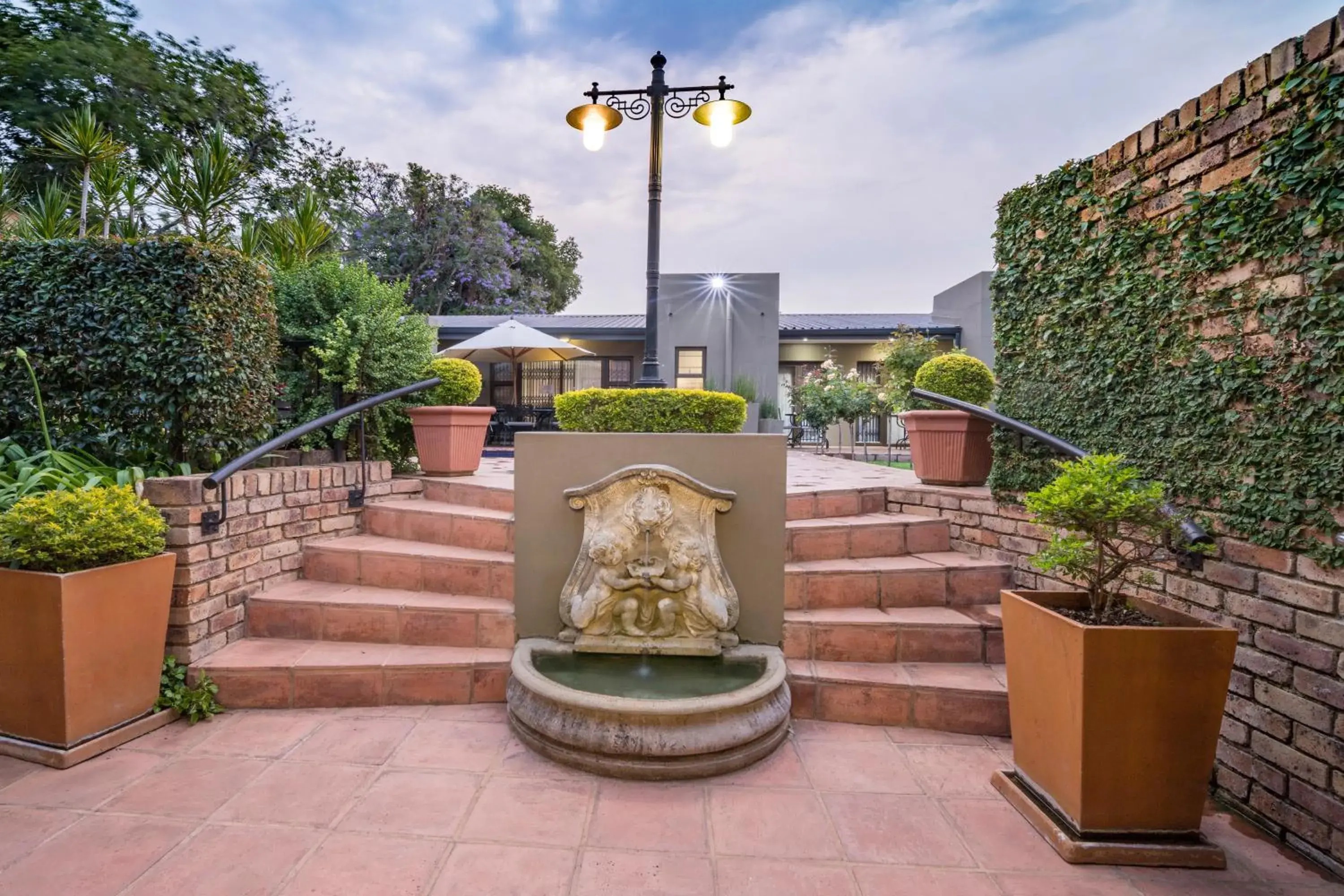 Property building in Murray Street 137 Guesthouse Property building in Murray Street 137 Guesthouse