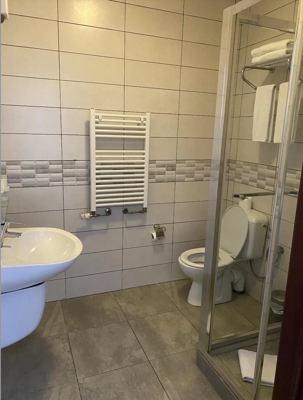 Bathroom in Hotel Prestige