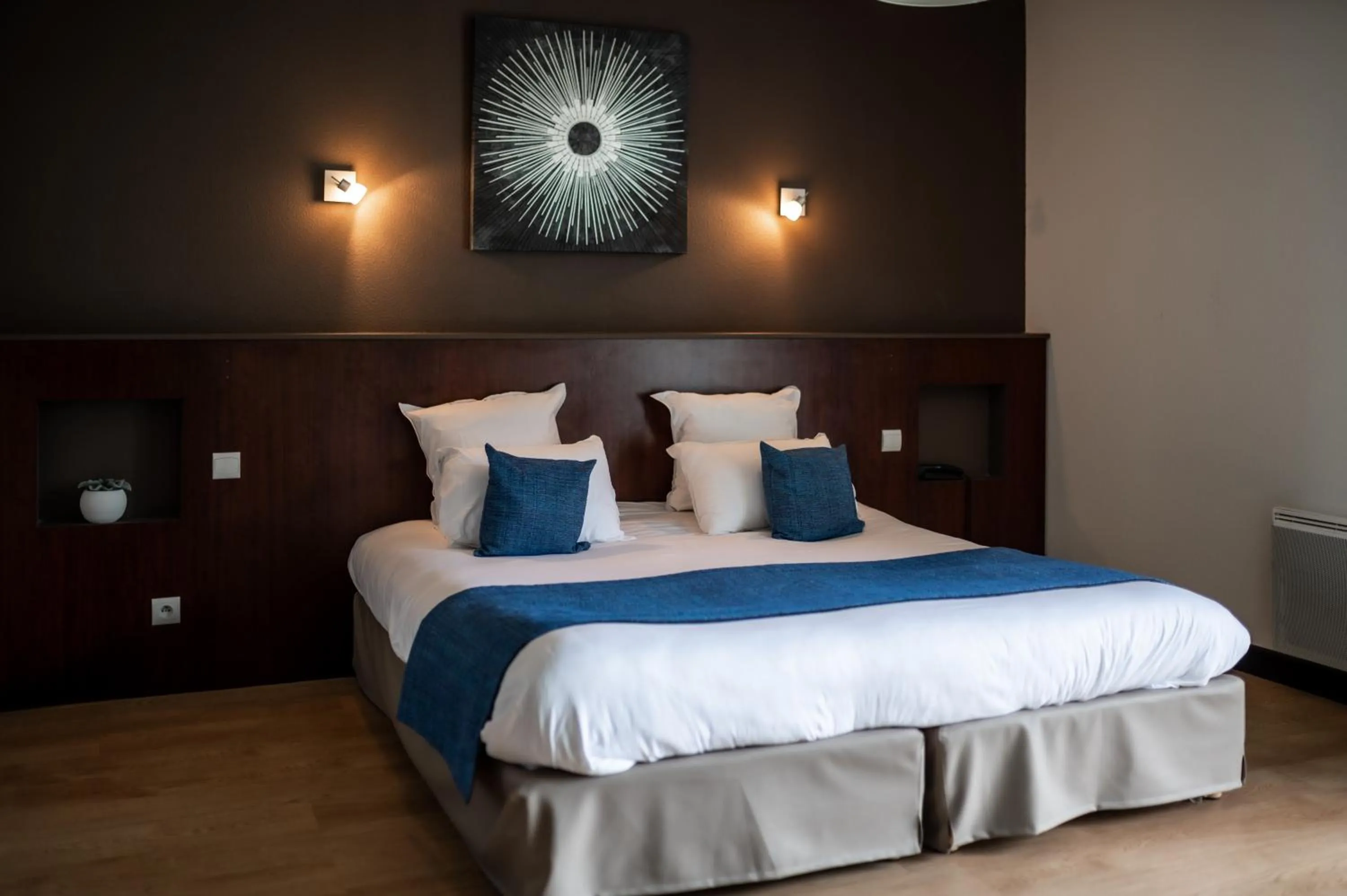 Bed in Domaine de Cicé-Blossac, Resort Spa & Golf