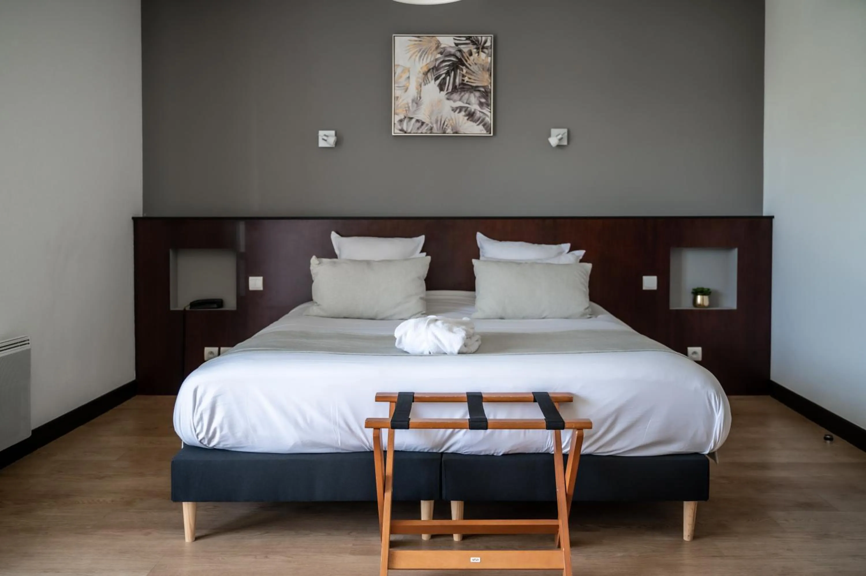 Bed in Domaine de Cicé-Blossac, Resort Spa & Golf