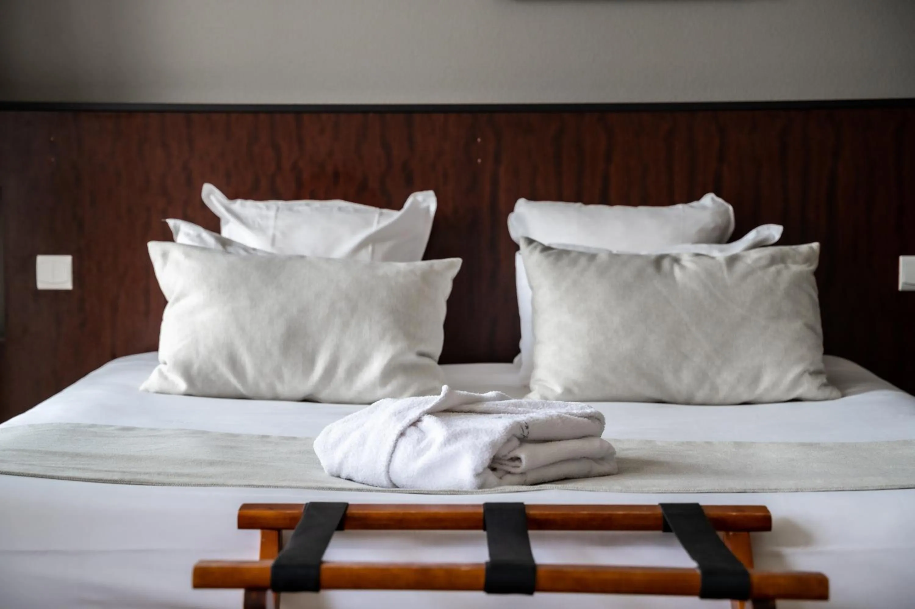 Bed in Domaine de Cicé-Blossac, Resort Spa & Golf