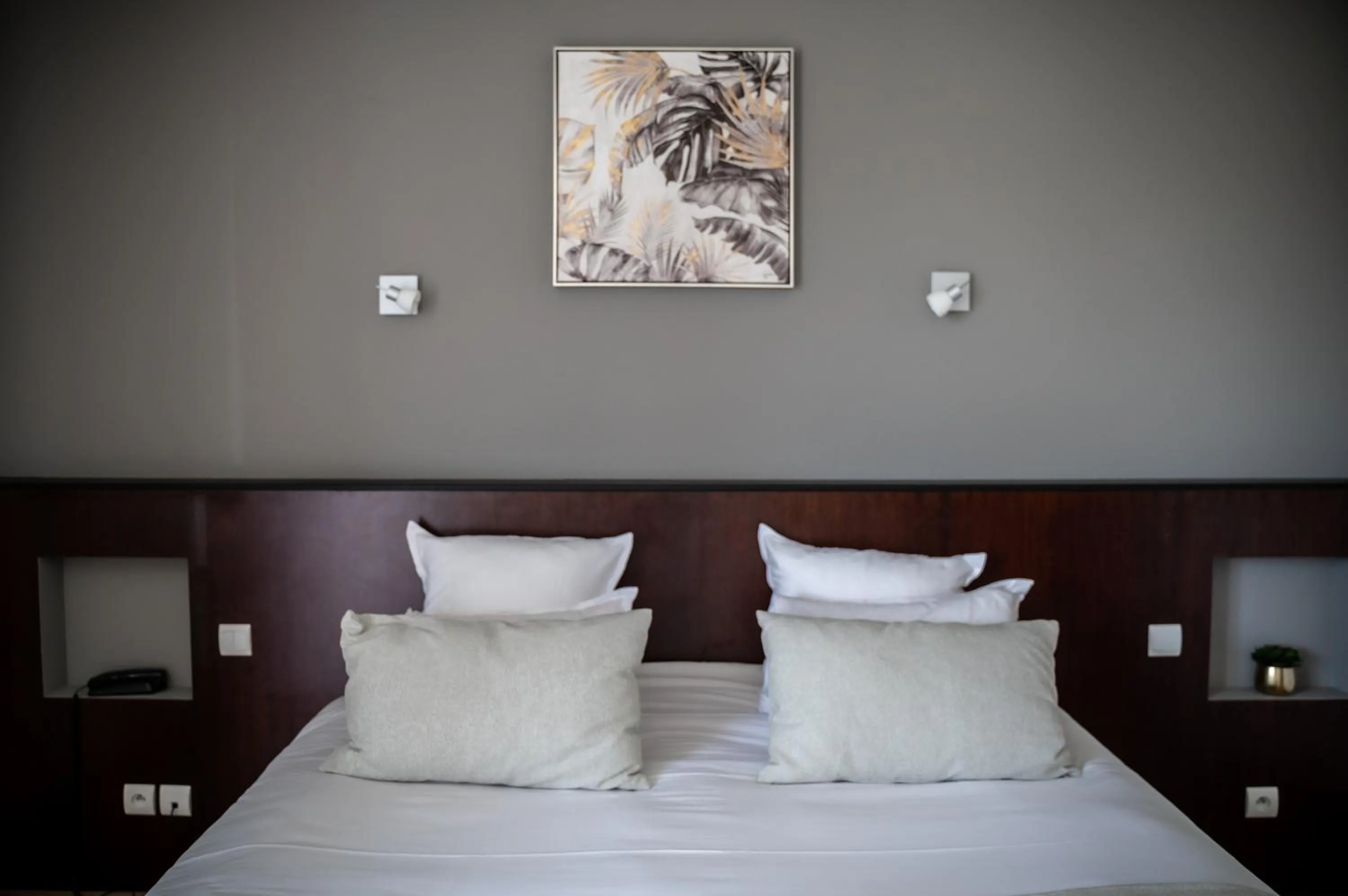 Bed in Domaine de Cicé-Blossac, Resort Spa & Golf