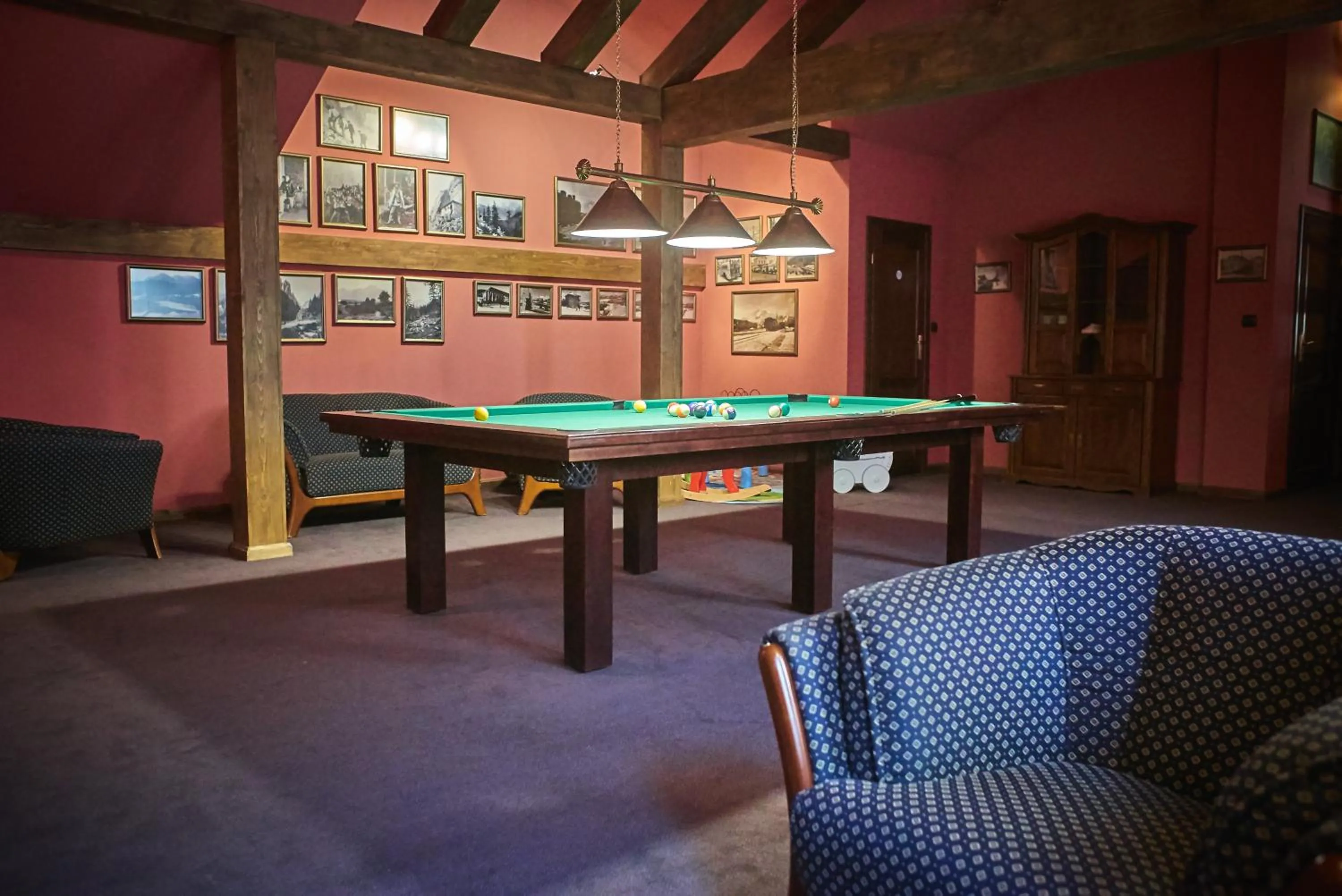 Billiard in Villa Vita Krupówki