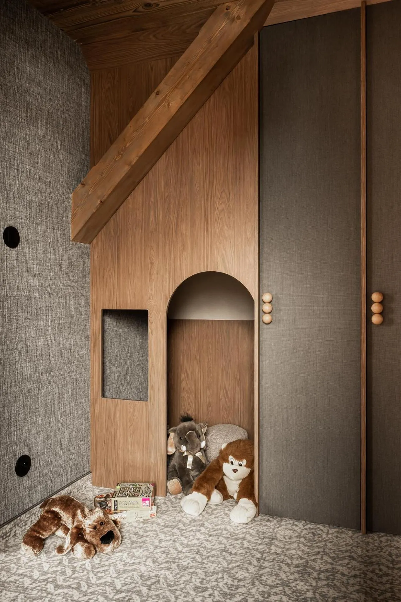 Children play ground, Bed in Villa Vita Krupówki