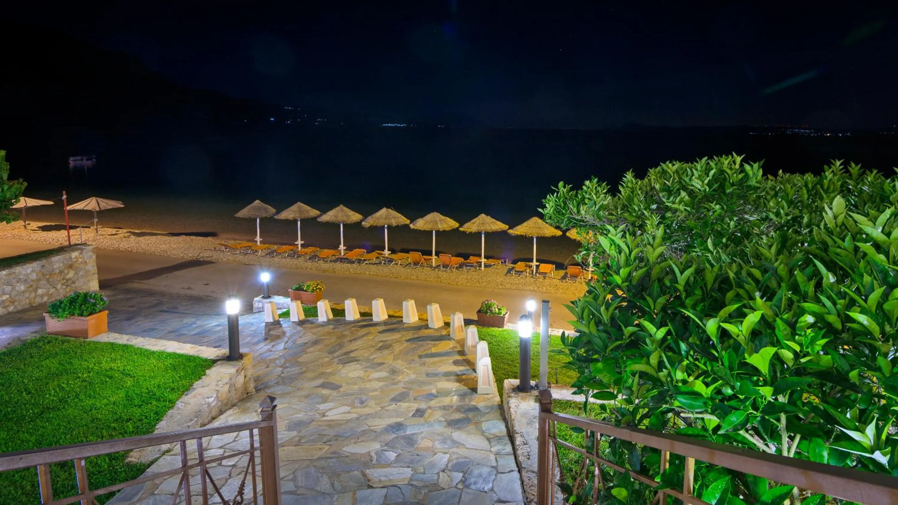 Facade/entrance in Ilia Mare