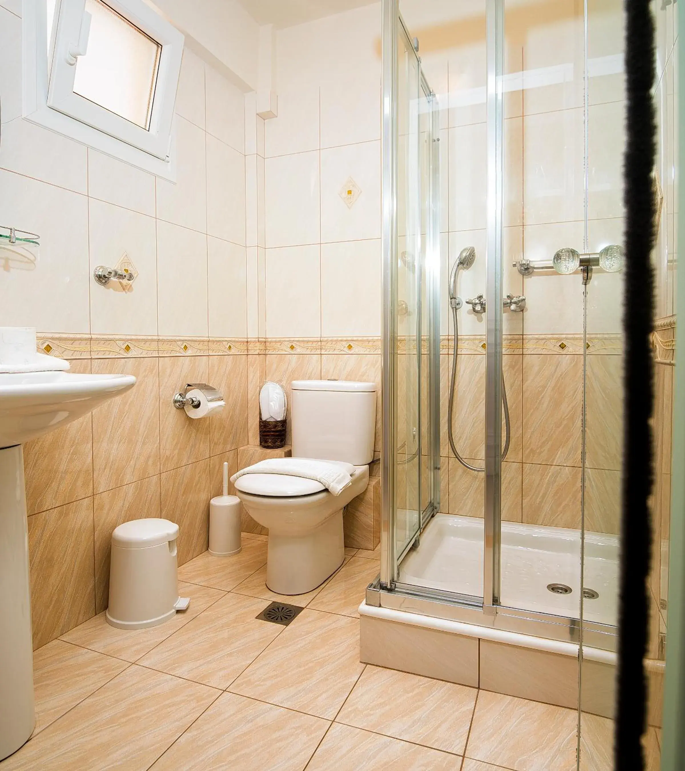 Bathroom in Ilia Mare Bathroom in Ilia Mare