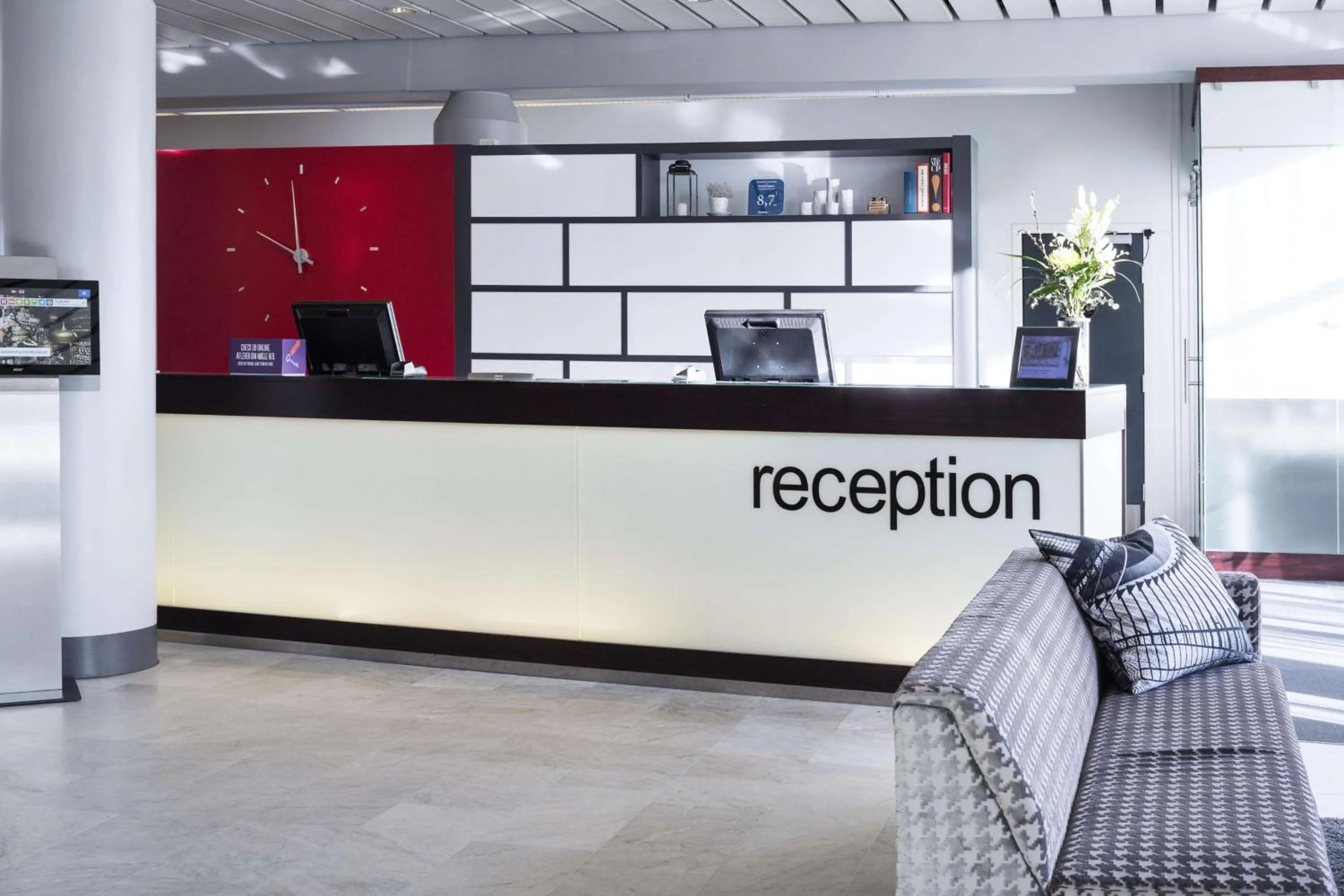 Lobby or reception in Scandic Regina
