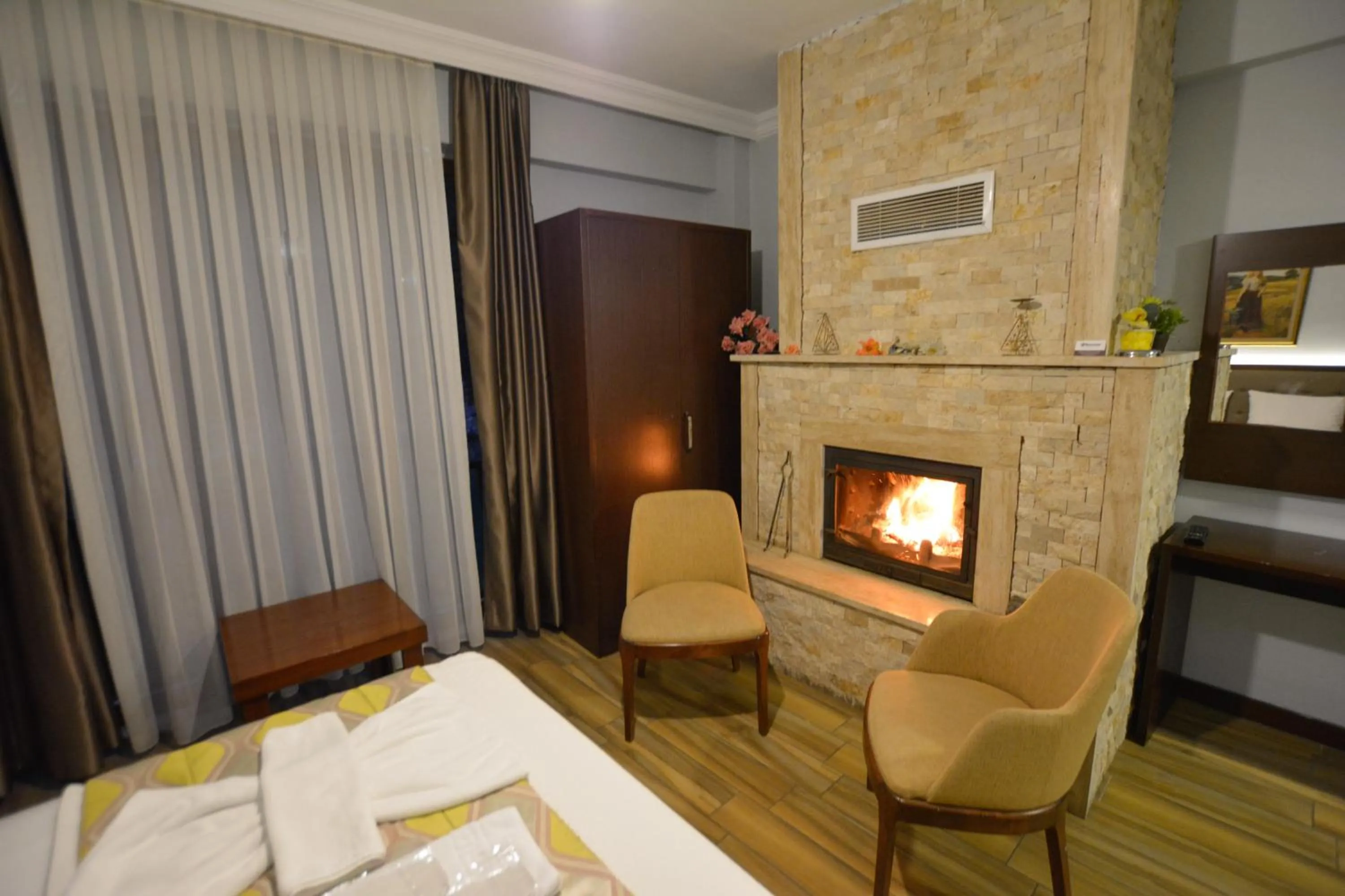 Bed in Hill River Hotel