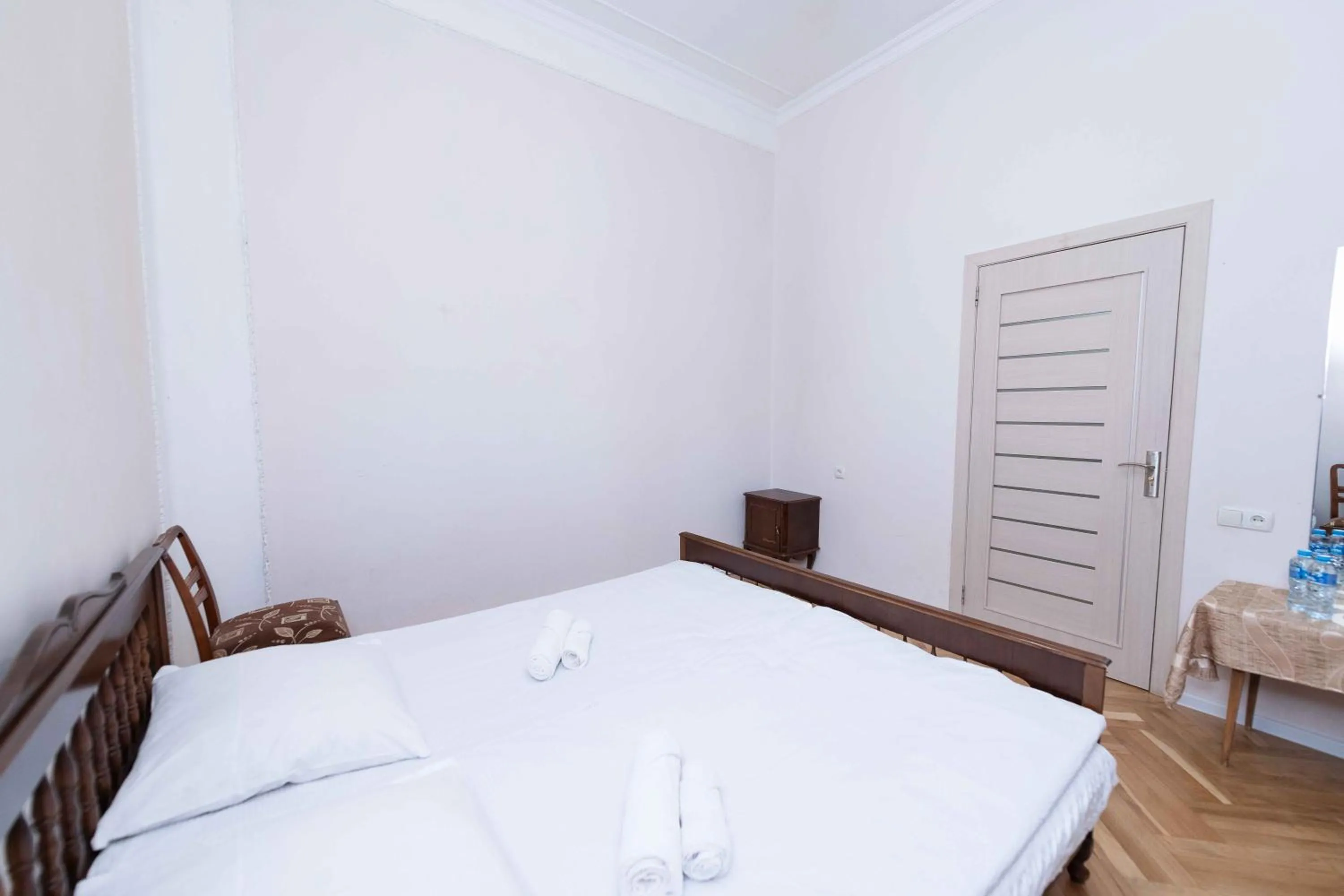 Bedroom, Bed in Anna's Guest House