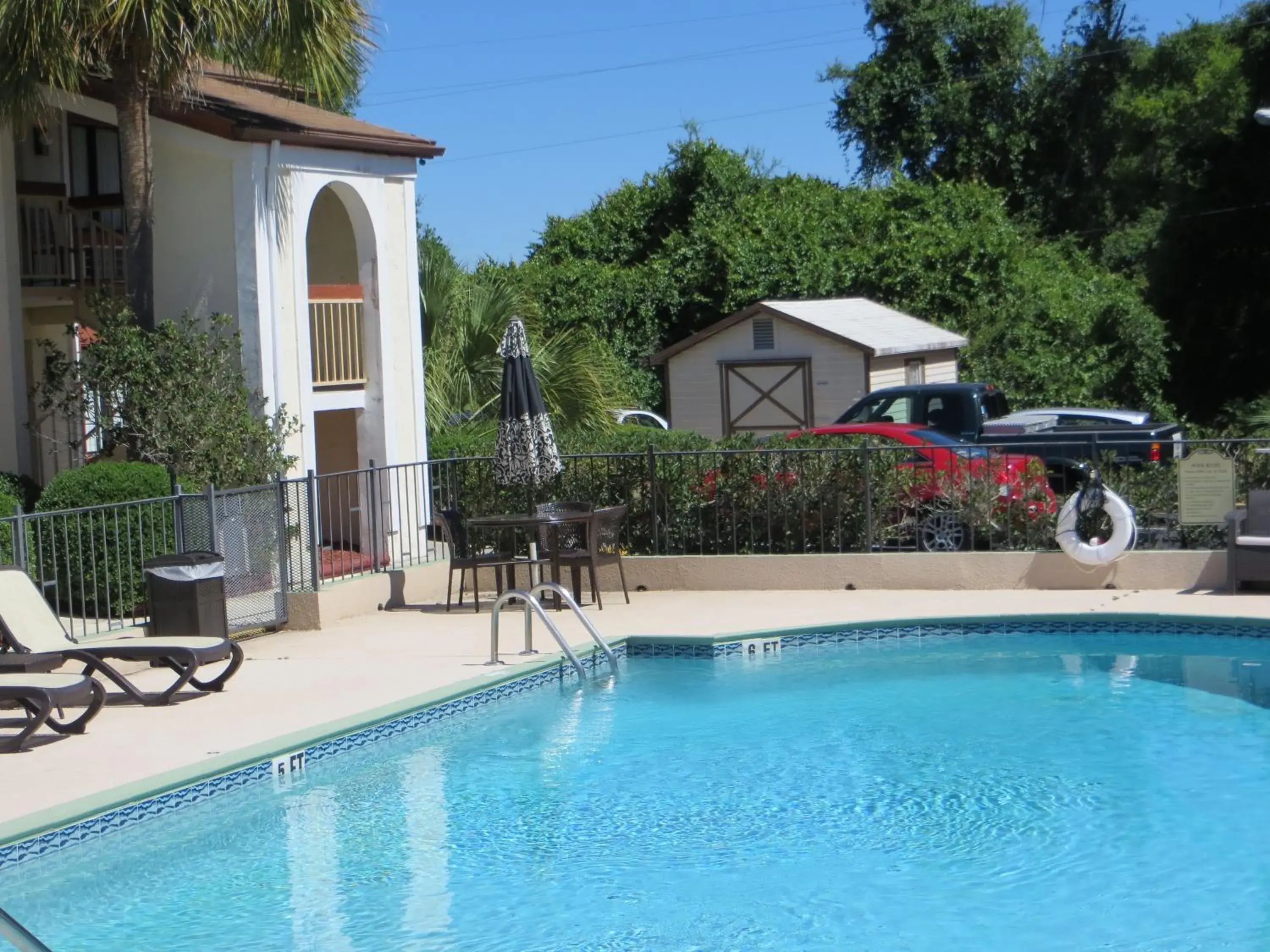 Swimming pool in Central Motel - Inverness Swimming pool in Central Motel - Inverness