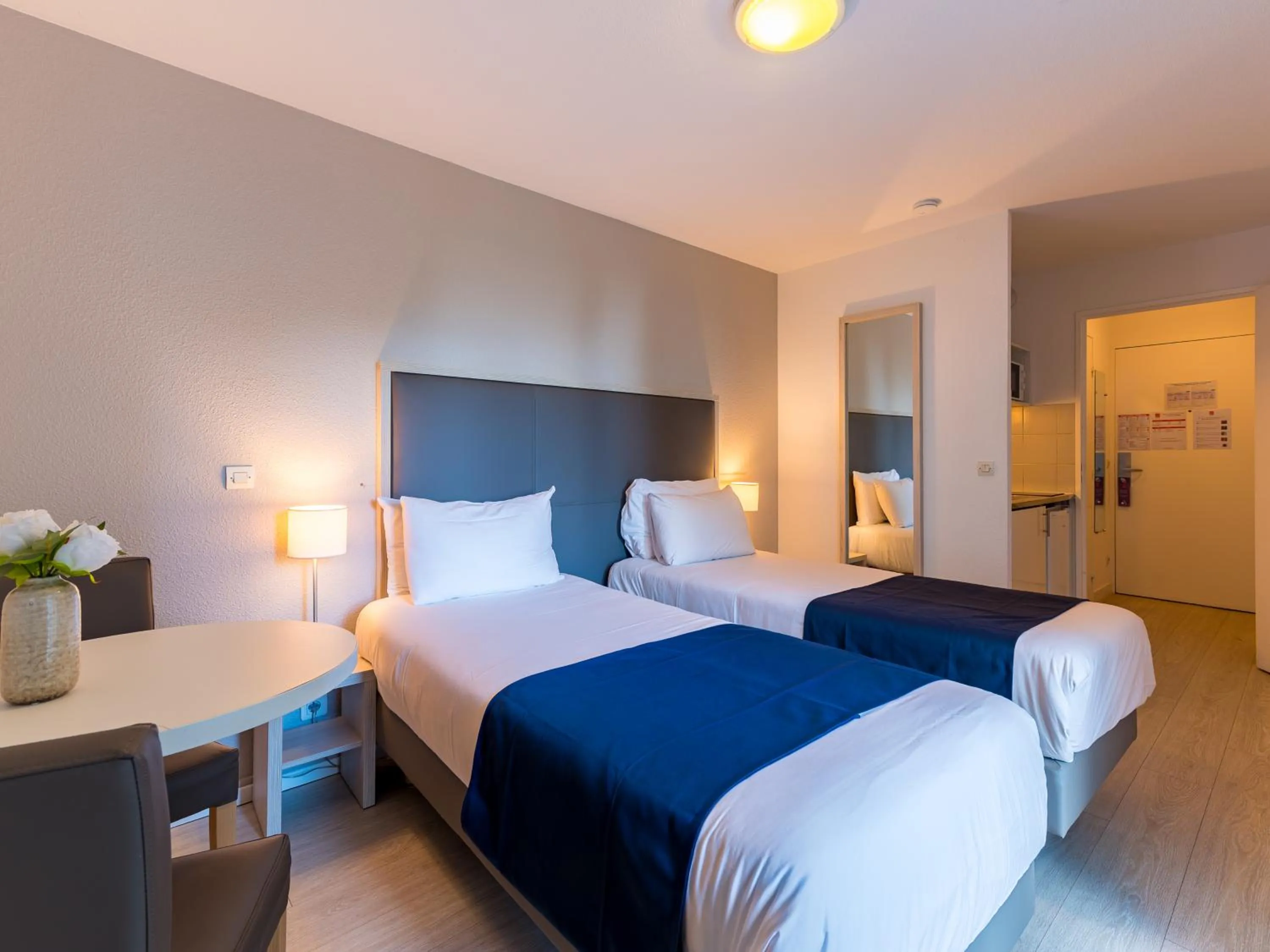 Bedroom, Bed in Séjours & Affaires Pantin Charles De Gaulle