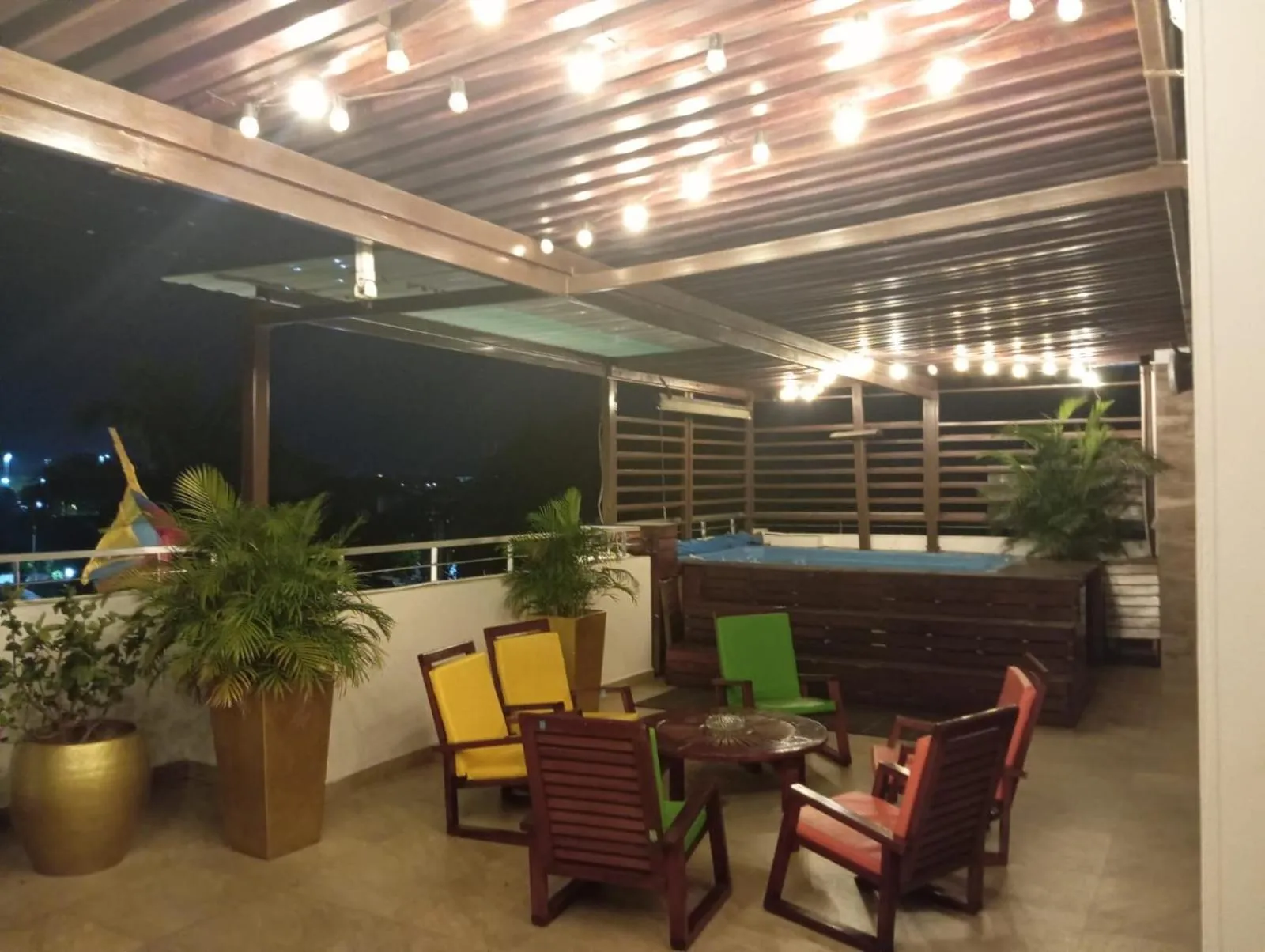 Patio in Hotel Ucla Center