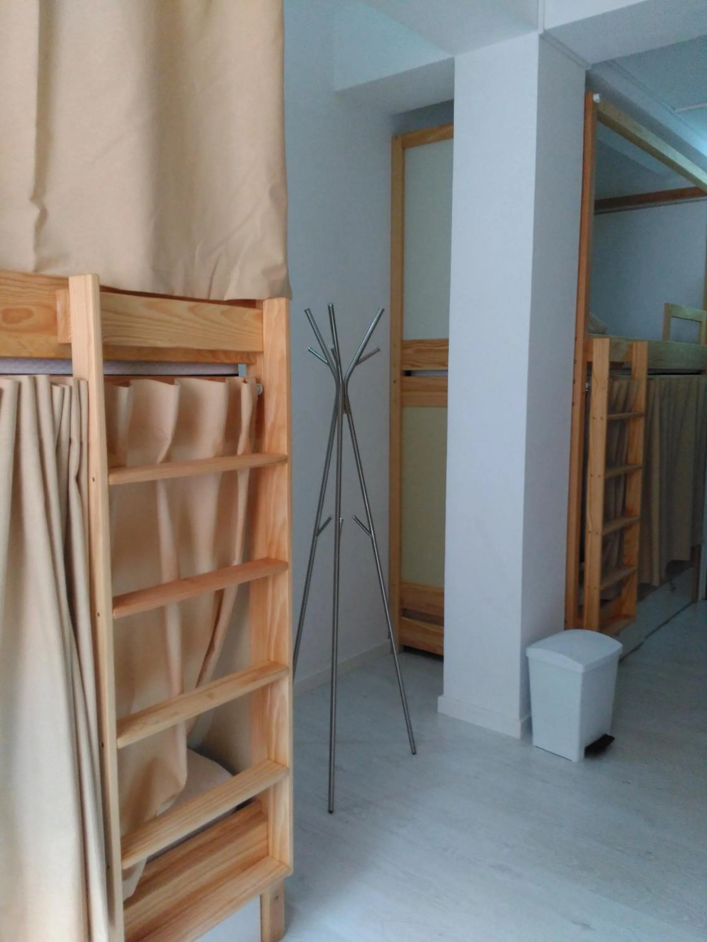 Bed in 10-Bed Mixed Dormitory Room in Águeda Hostel & Friends