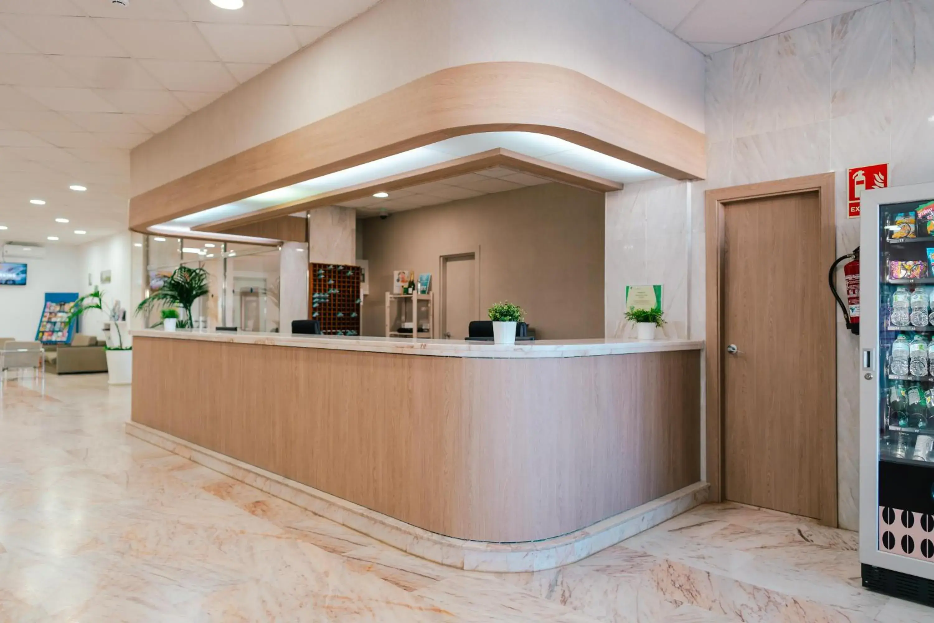 Lounge or bar in Port Europa Lounge or bar in Port Europa