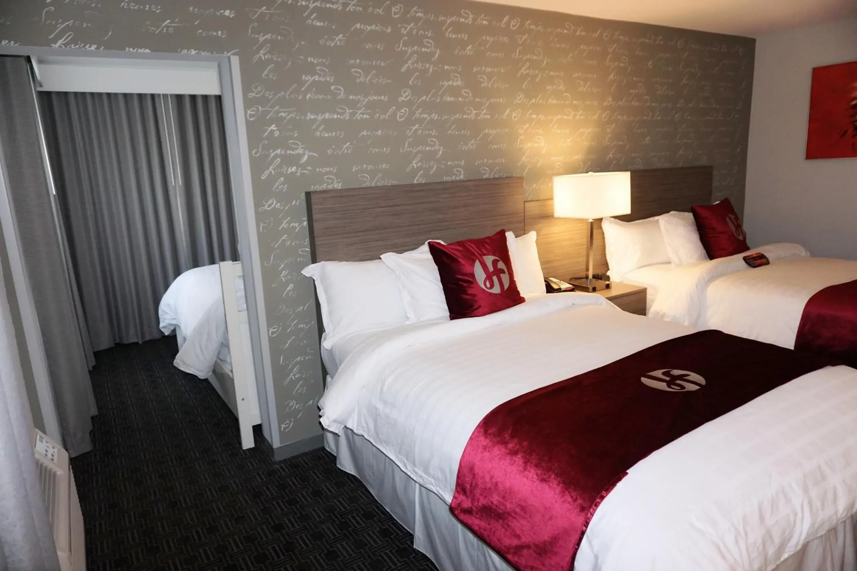 Bed in Hartford Hotel Best Western Signature Collection Bed in Hartford Hotel Best Western Signature Collection