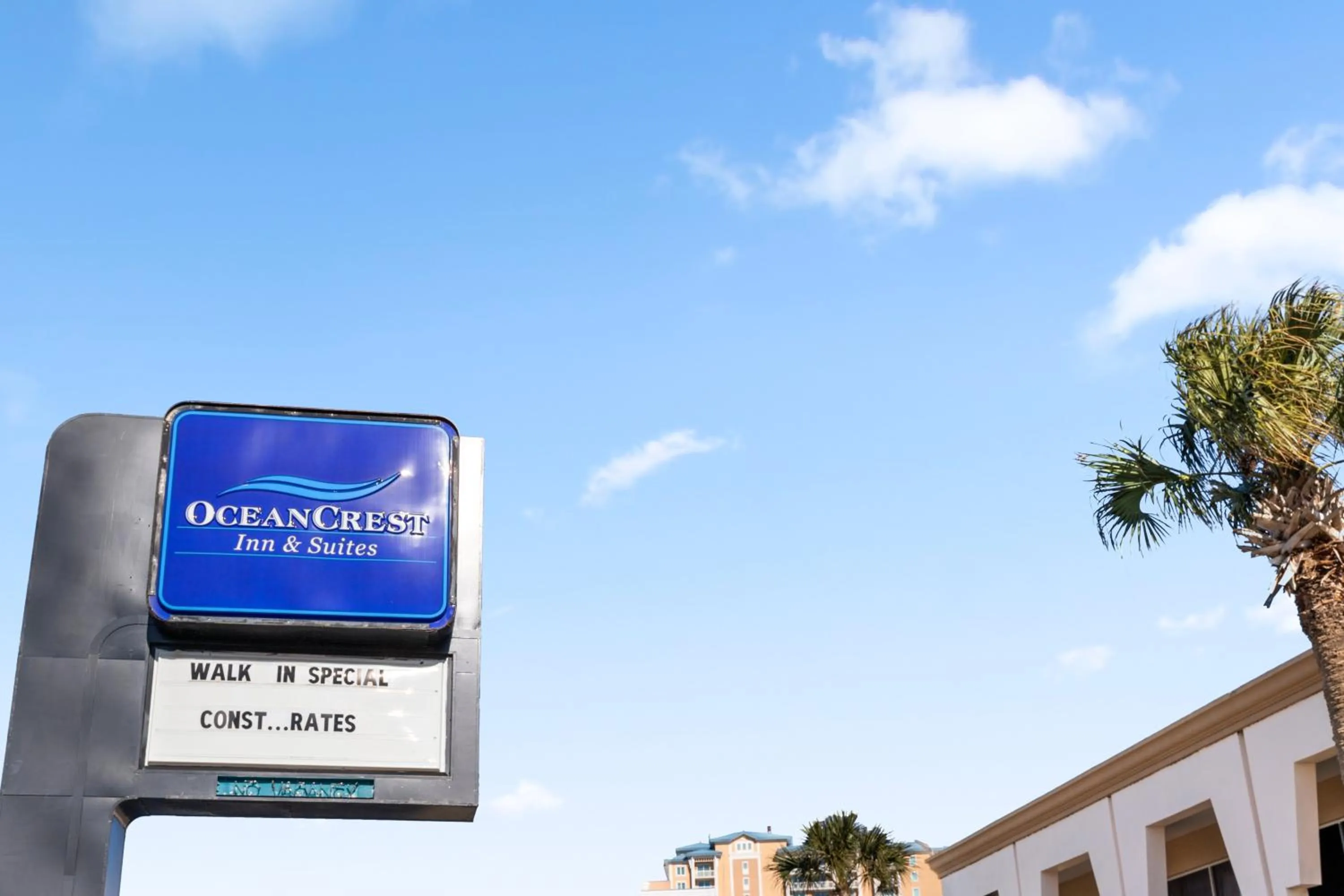 Property building in Ocean Crest Inn and Suites