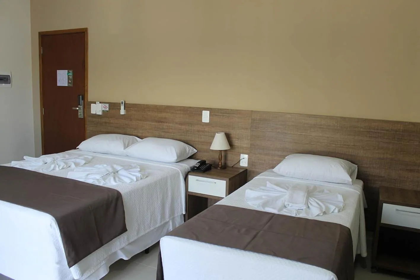 Bed in Avare Plaza Hotel Plus