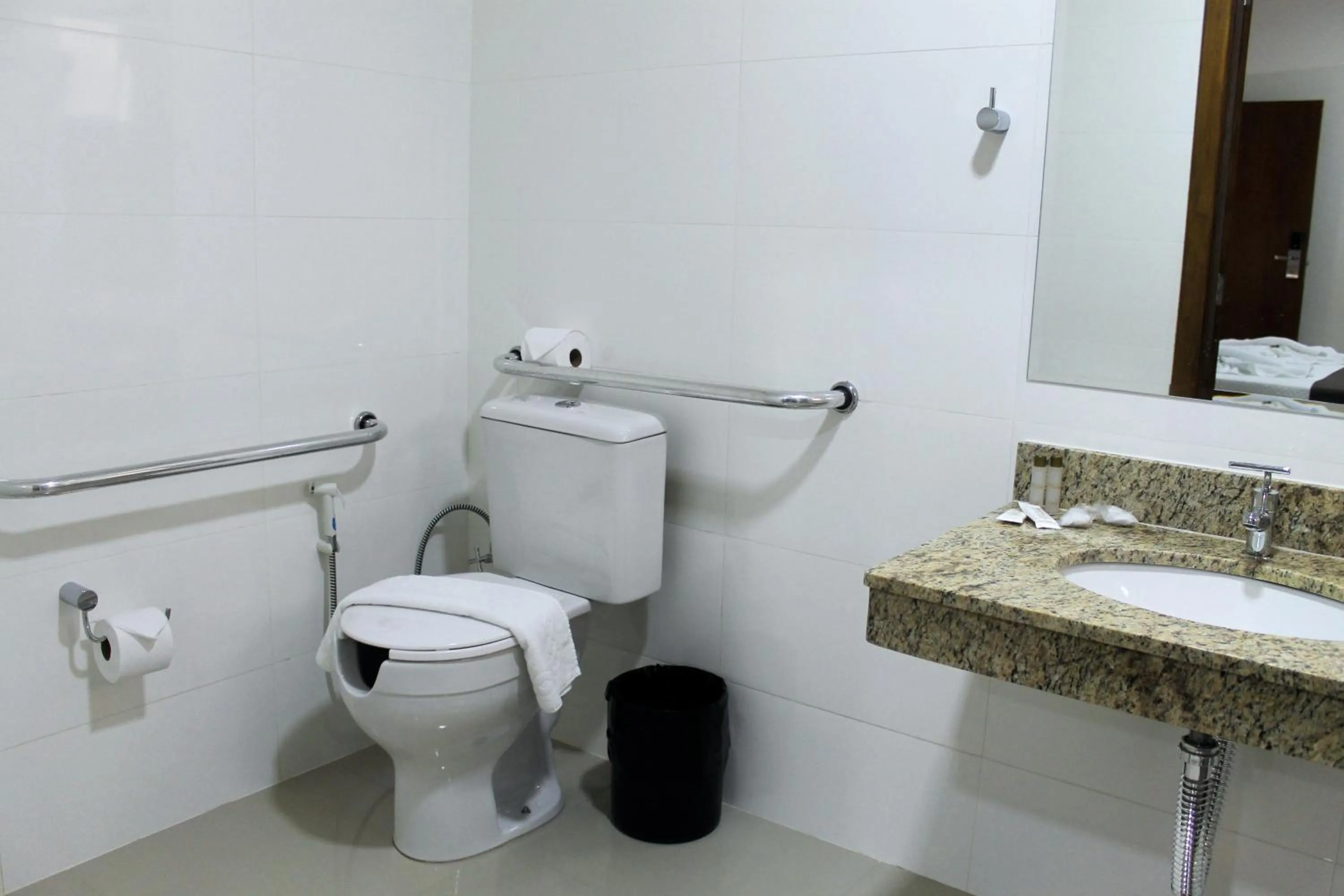 Avare Plaza Hotel Plus