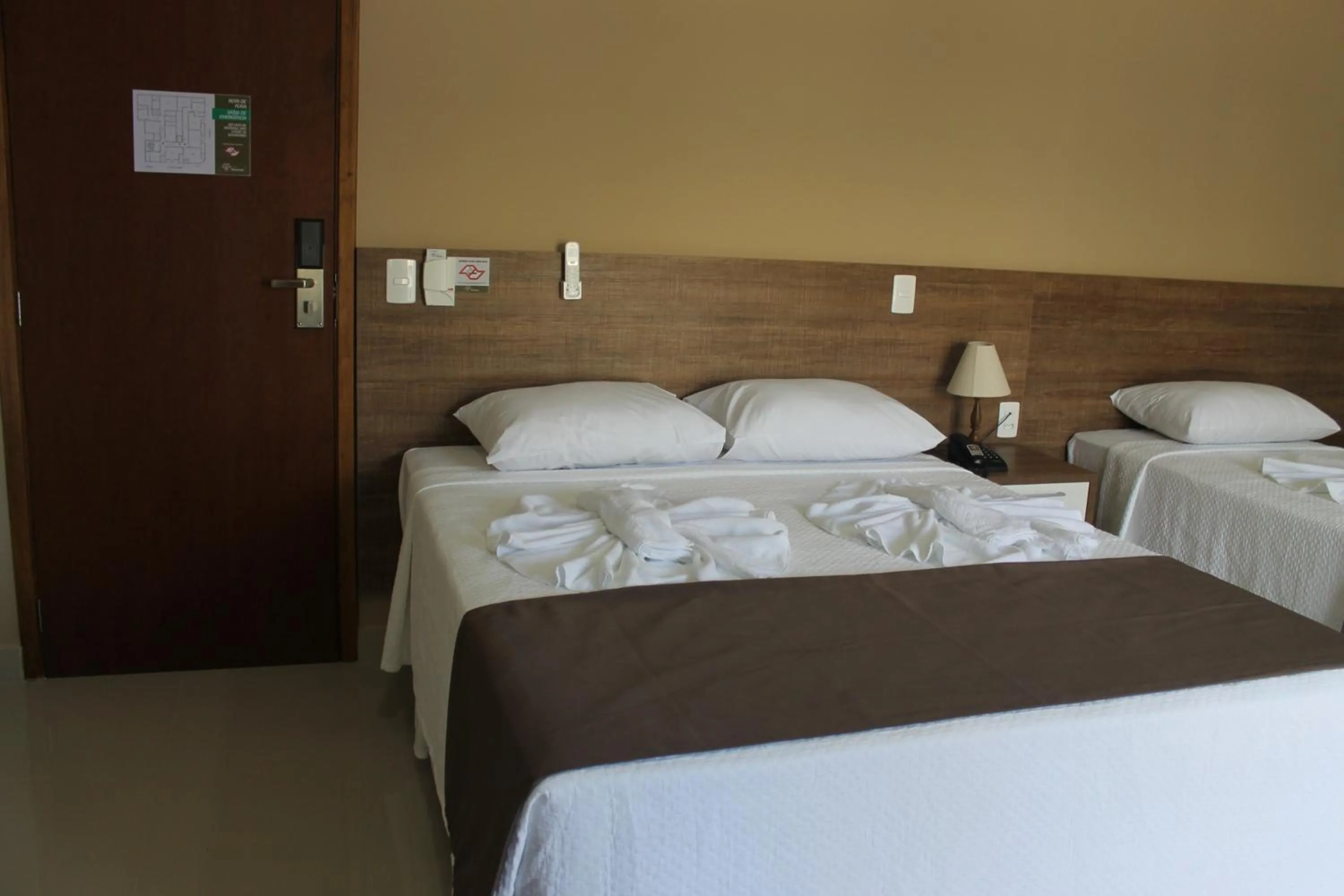 Bed in Avare Plaza Hotel Plus
