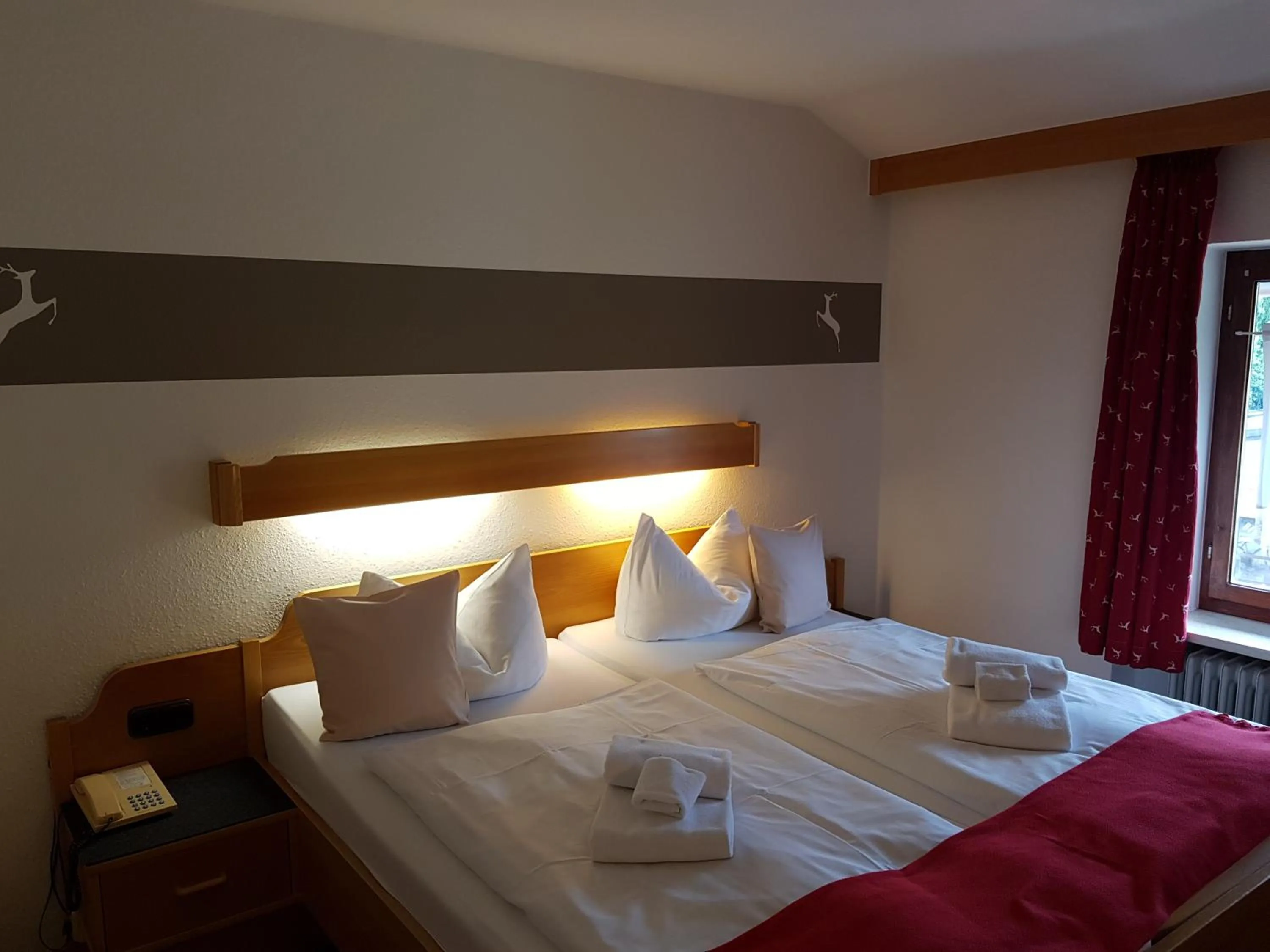 Bed in Hotel Jägerhof garni