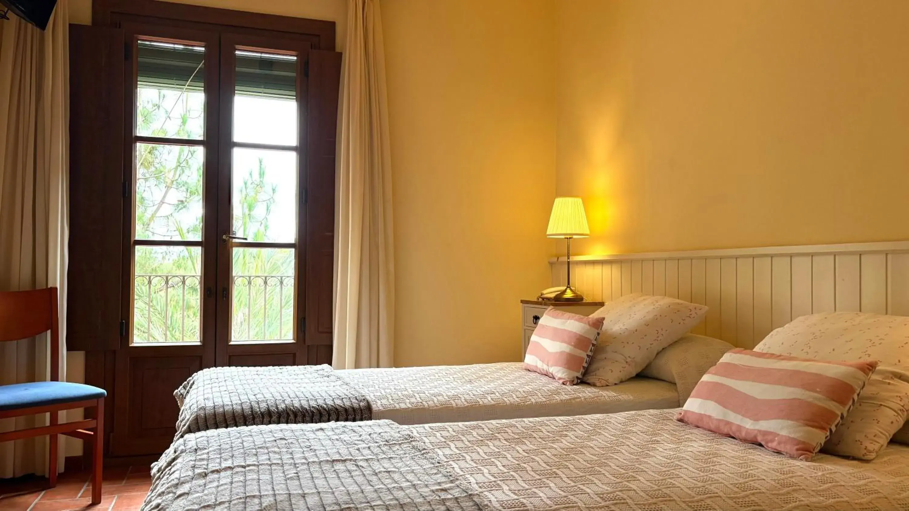 Standard Twin Room - single occupancy in Hotel Antiga Standard Twin Room - single occupancy in Hotel Antiga