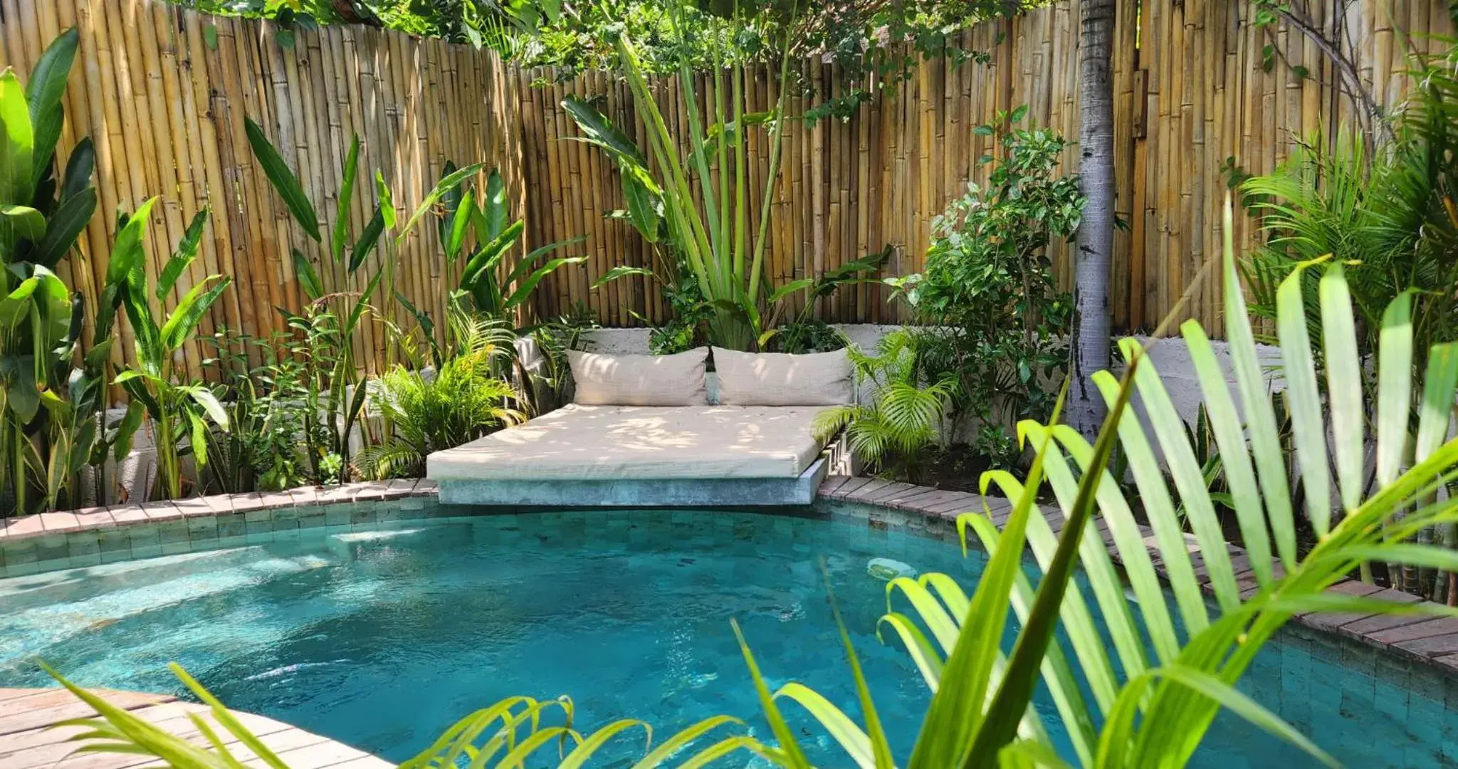 Garden view in Majo Private Villas Garden view in Majo Private Villas