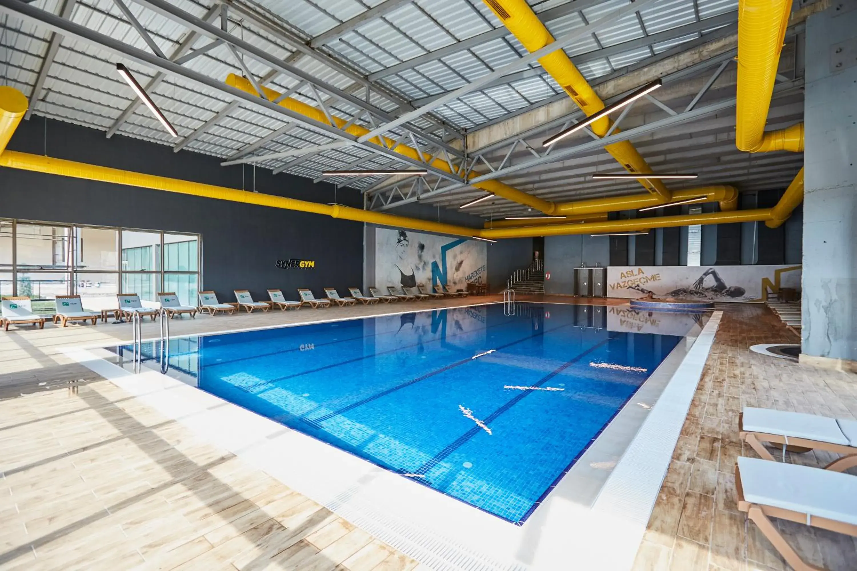Swimming pool in Dedeman Tokat Swimming pool in Dedeman Tokat